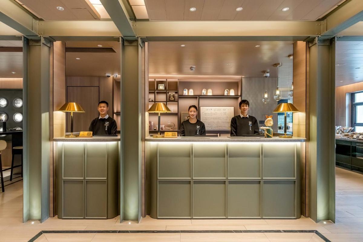 hotel reception