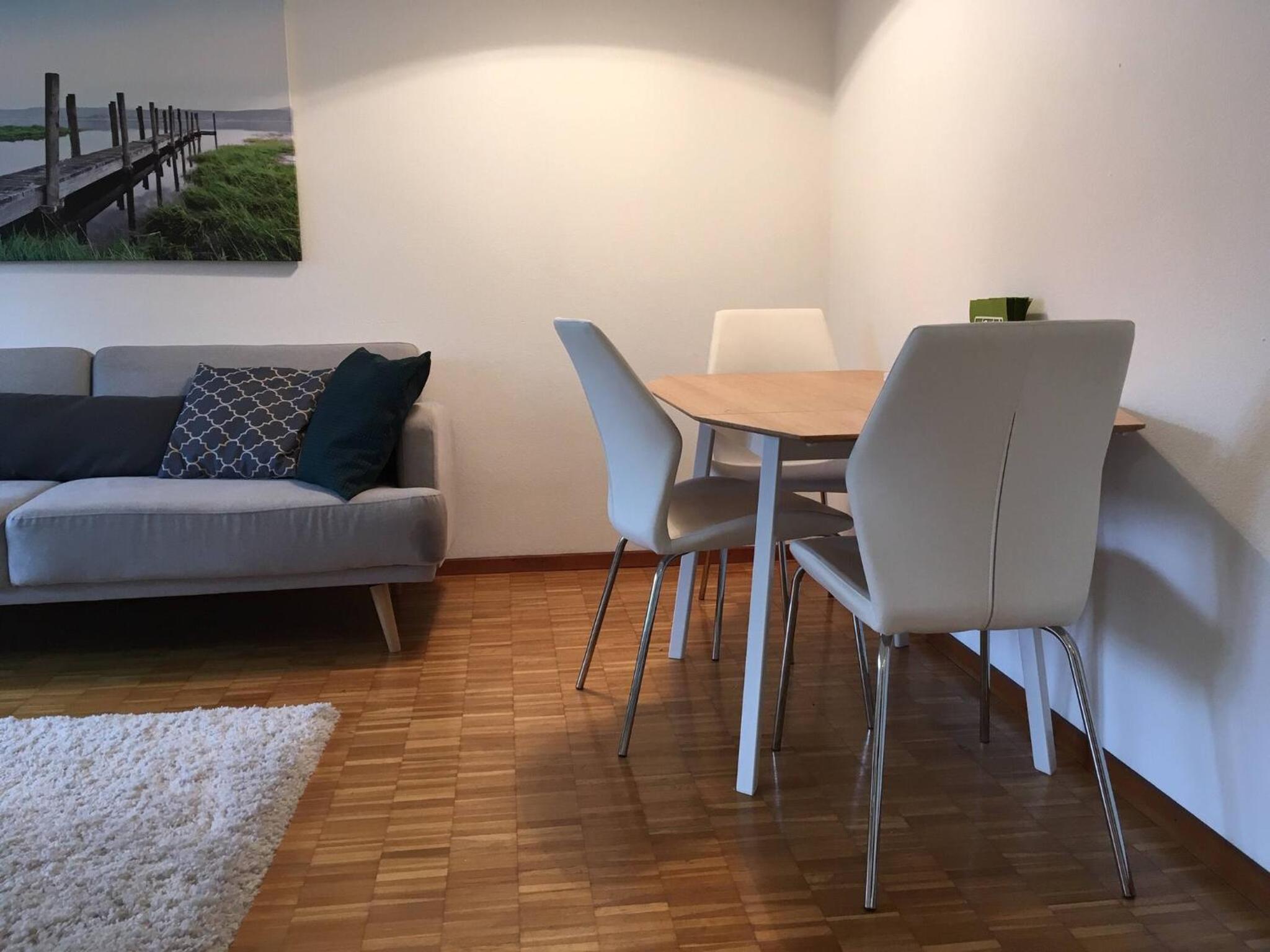 2 rooms with balcony, central, quiet location