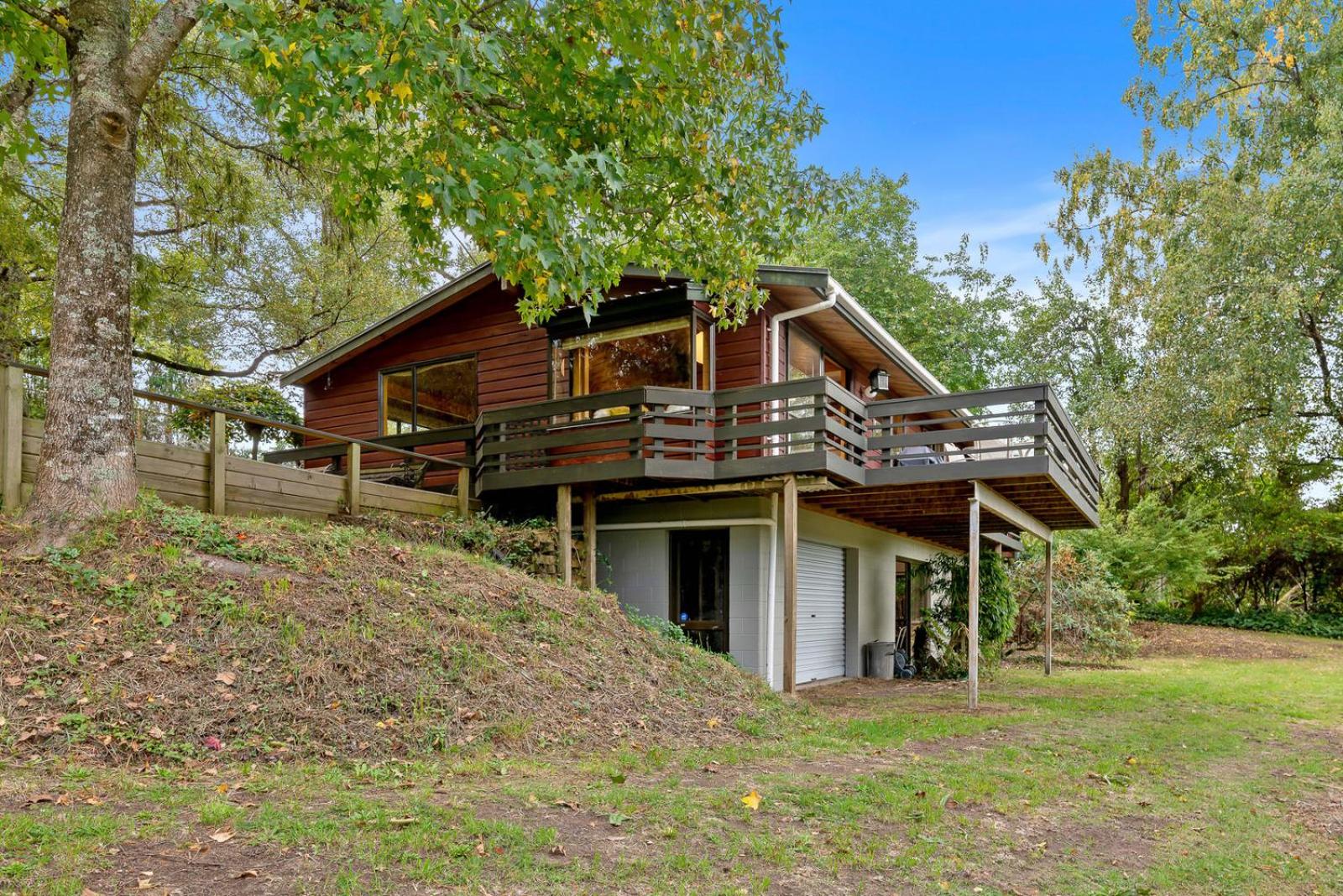 Rutherfurd Lakehouse - Taupō Holiday Home view 5