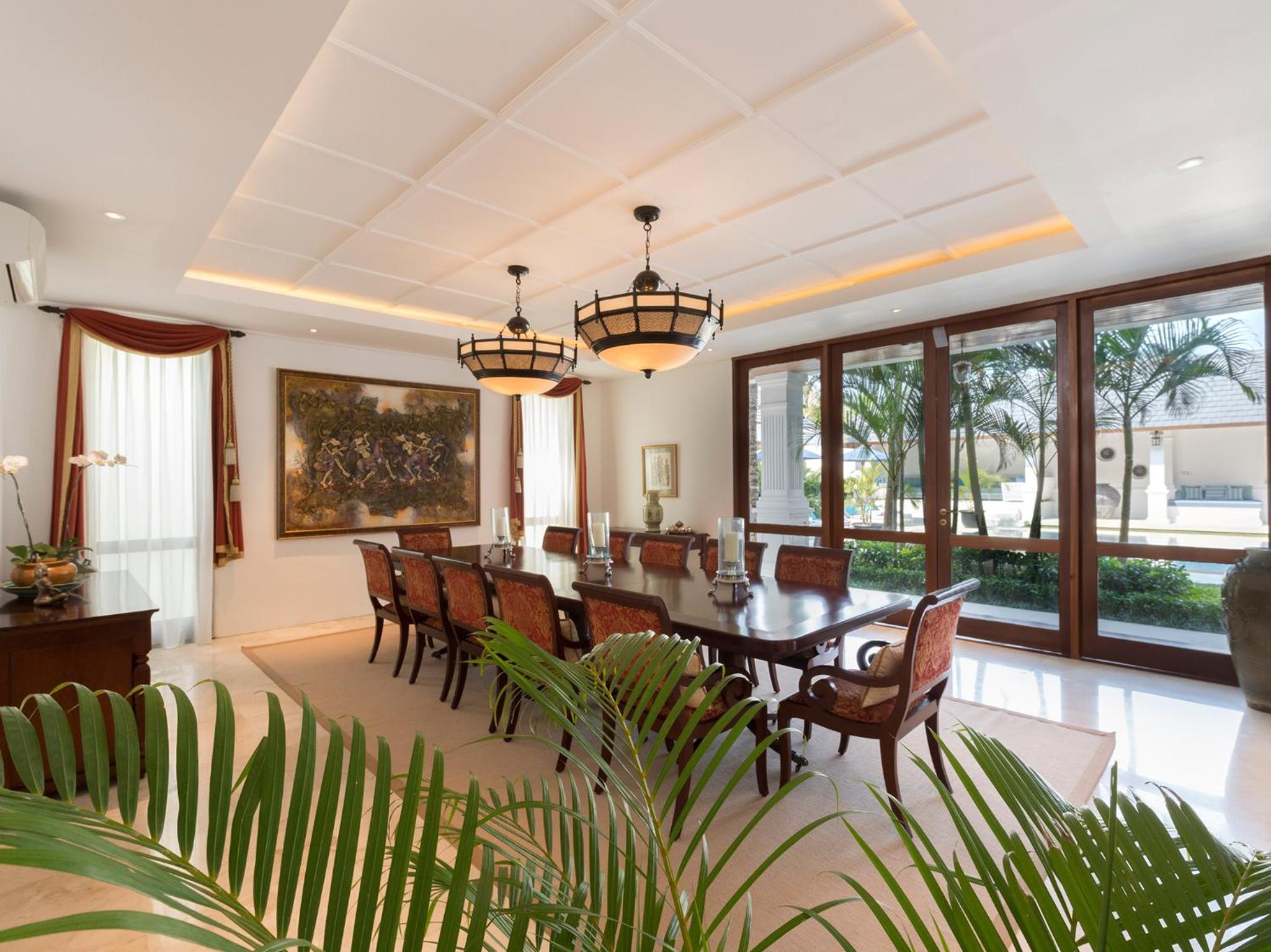 meeting & event spaces