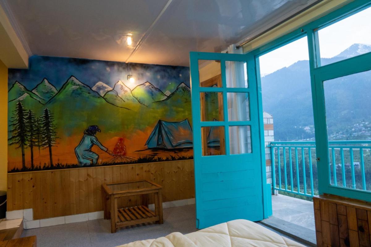 The Vagabond Manali view 4