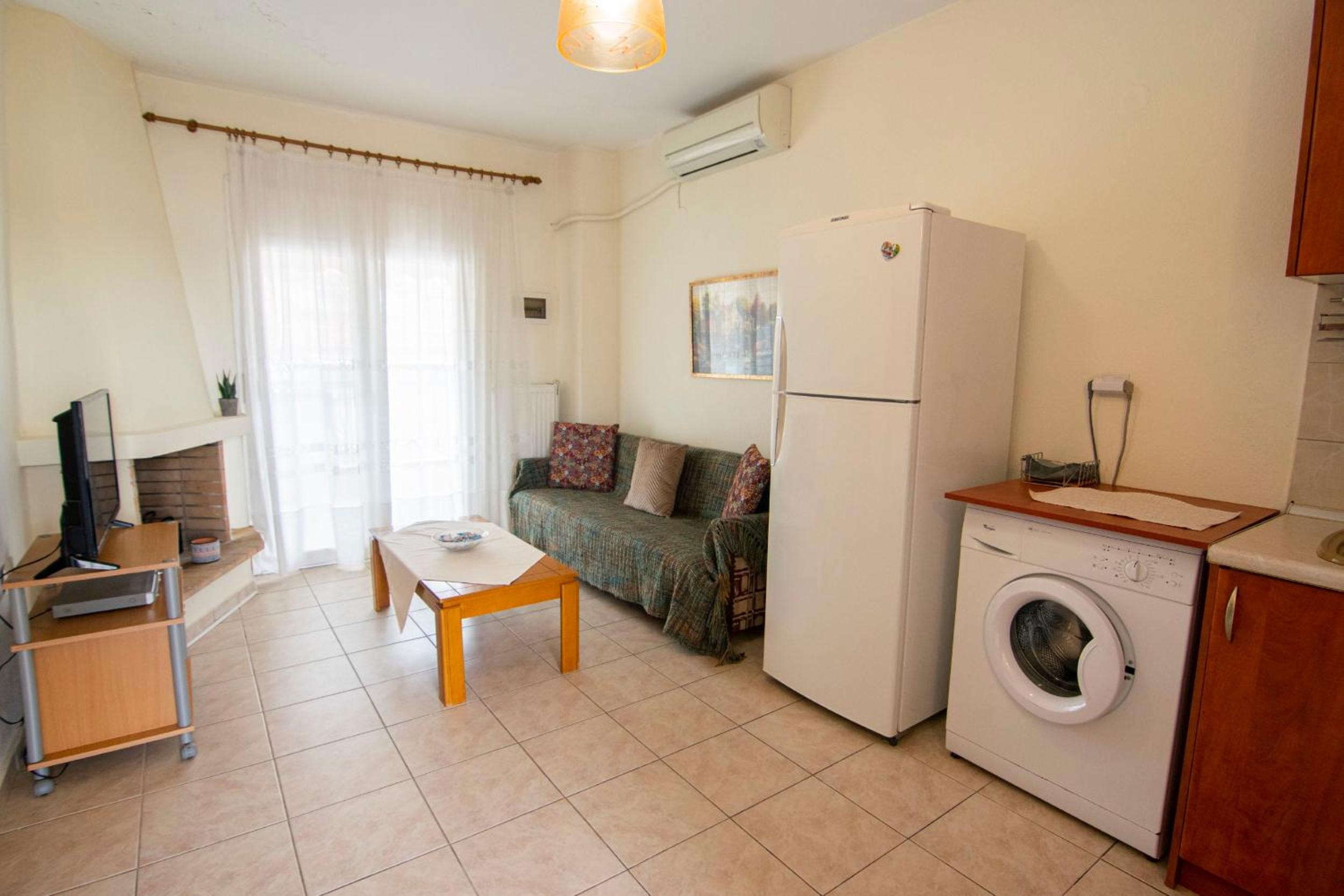 Liza Apartment by RentalsPro - Nea Fokaia Halkidiki