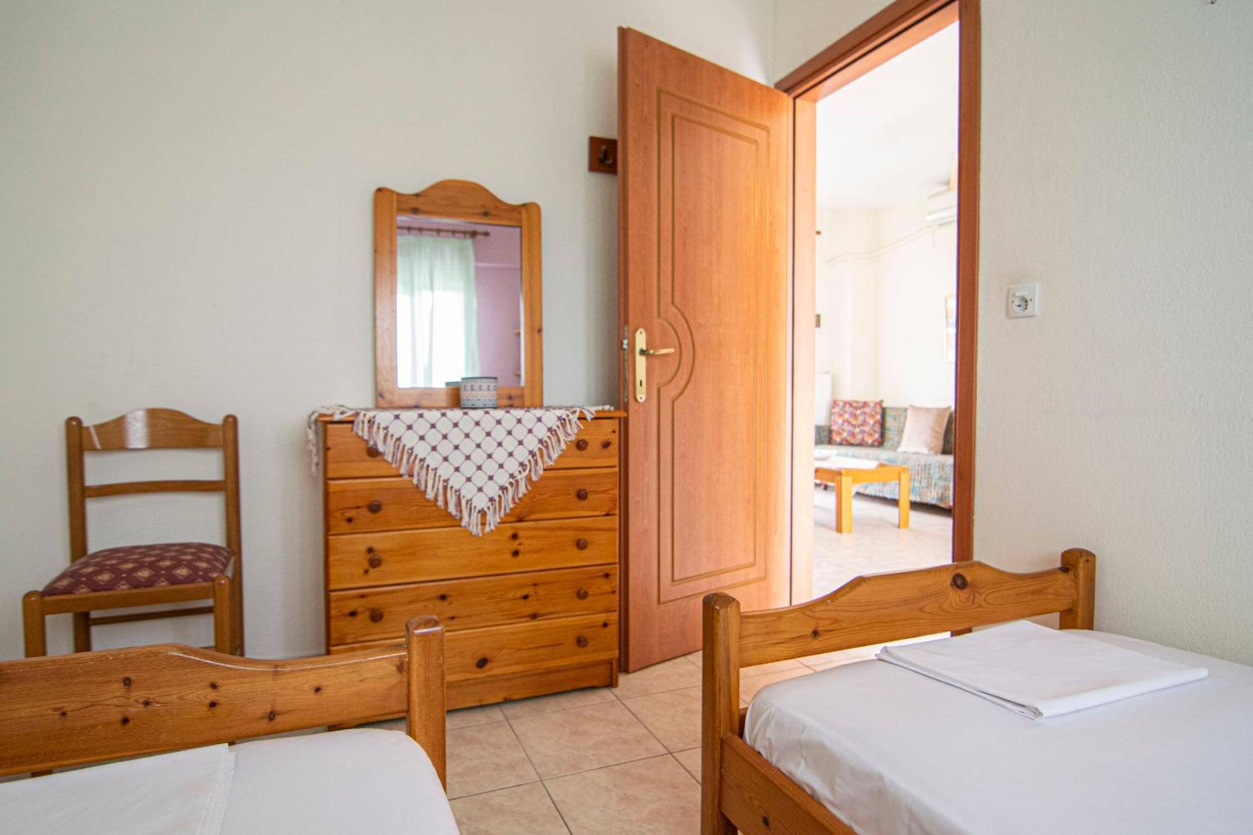 Liza Apartment by RentalsPro - Nea Fokaia Halkidiki