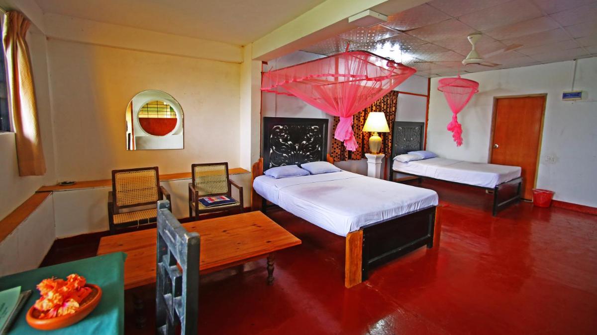 S and K Safari Village Hotel - Wasgamuwa view 4