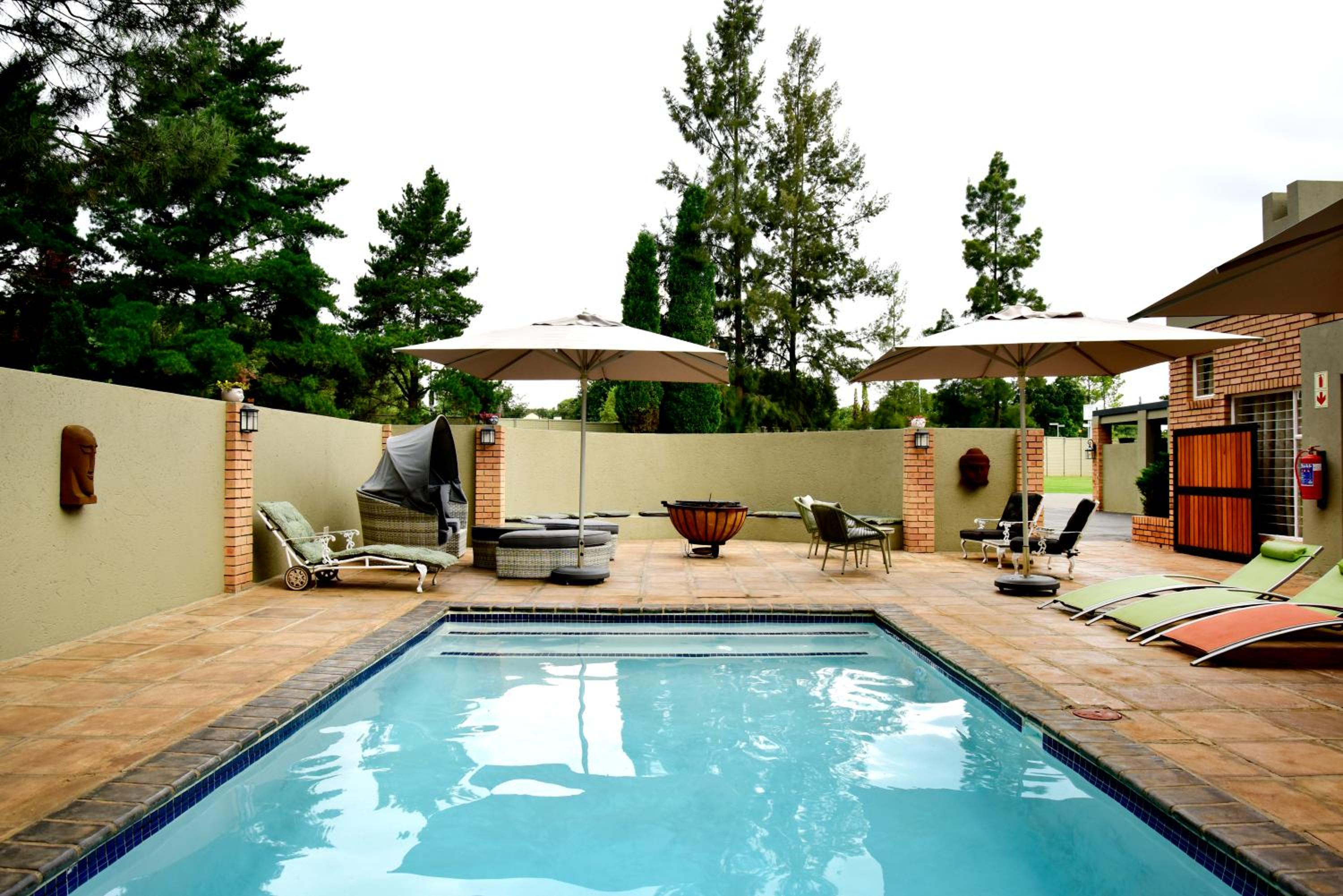 Five O'clock Zen Boutique Guest House view 2