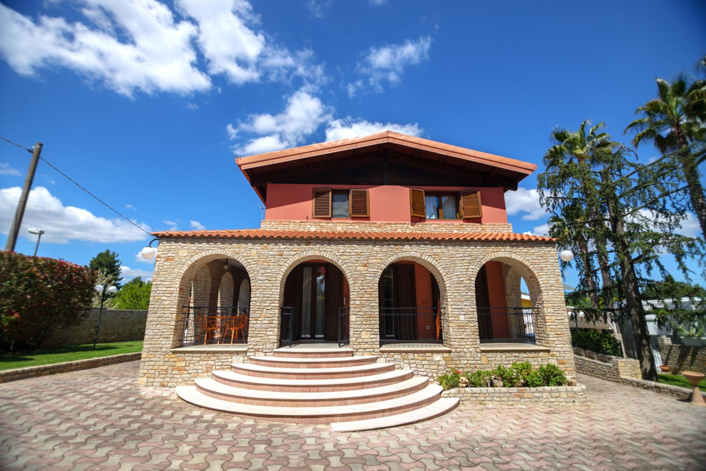 Villa Adriana - Private Pool Villa in Puglia