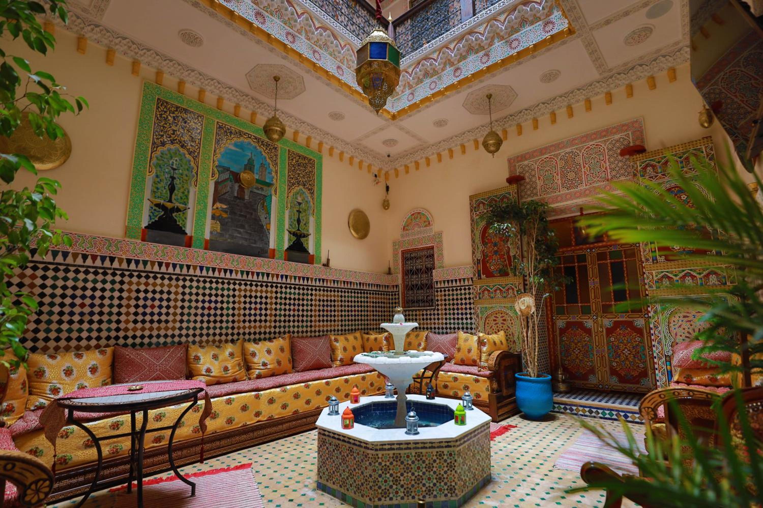 lounge