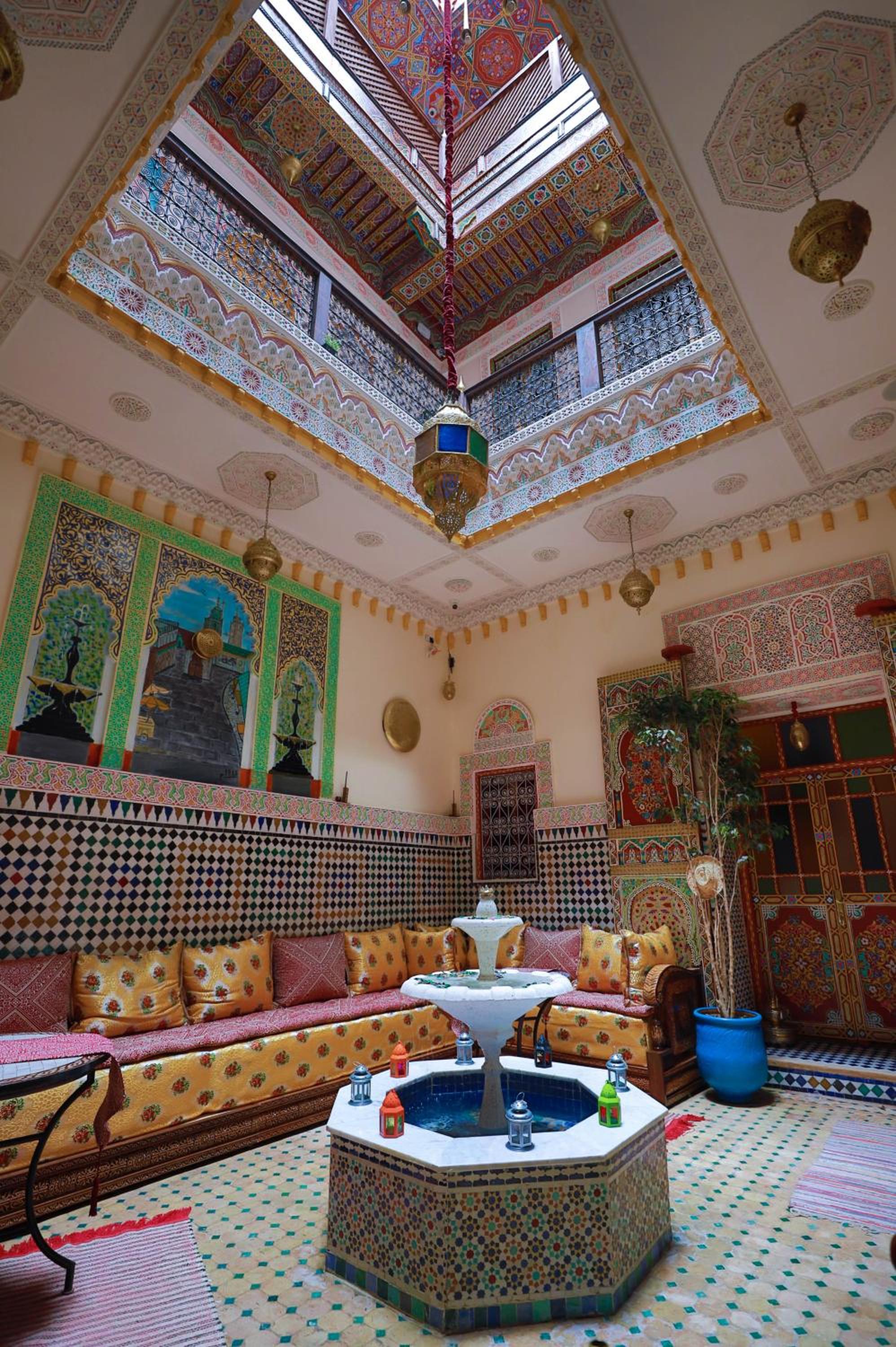 lounge