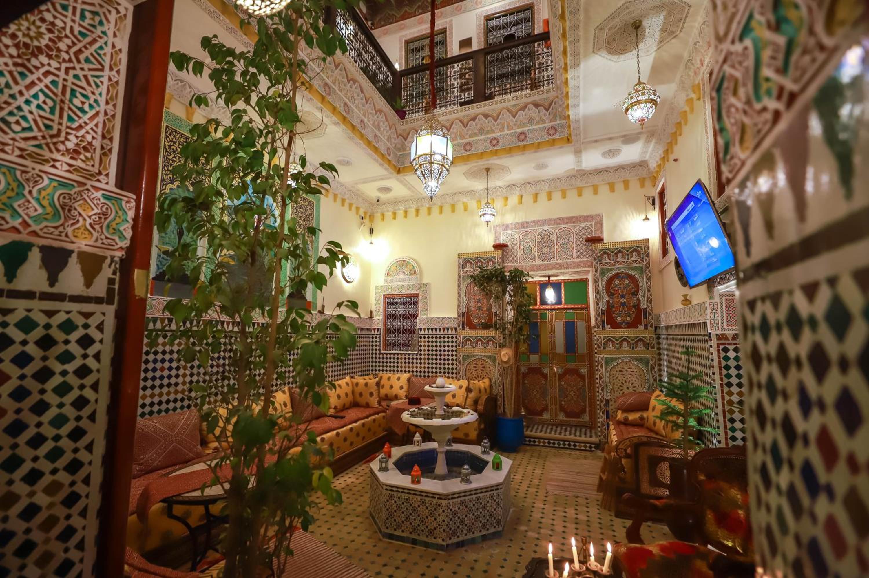 lounge