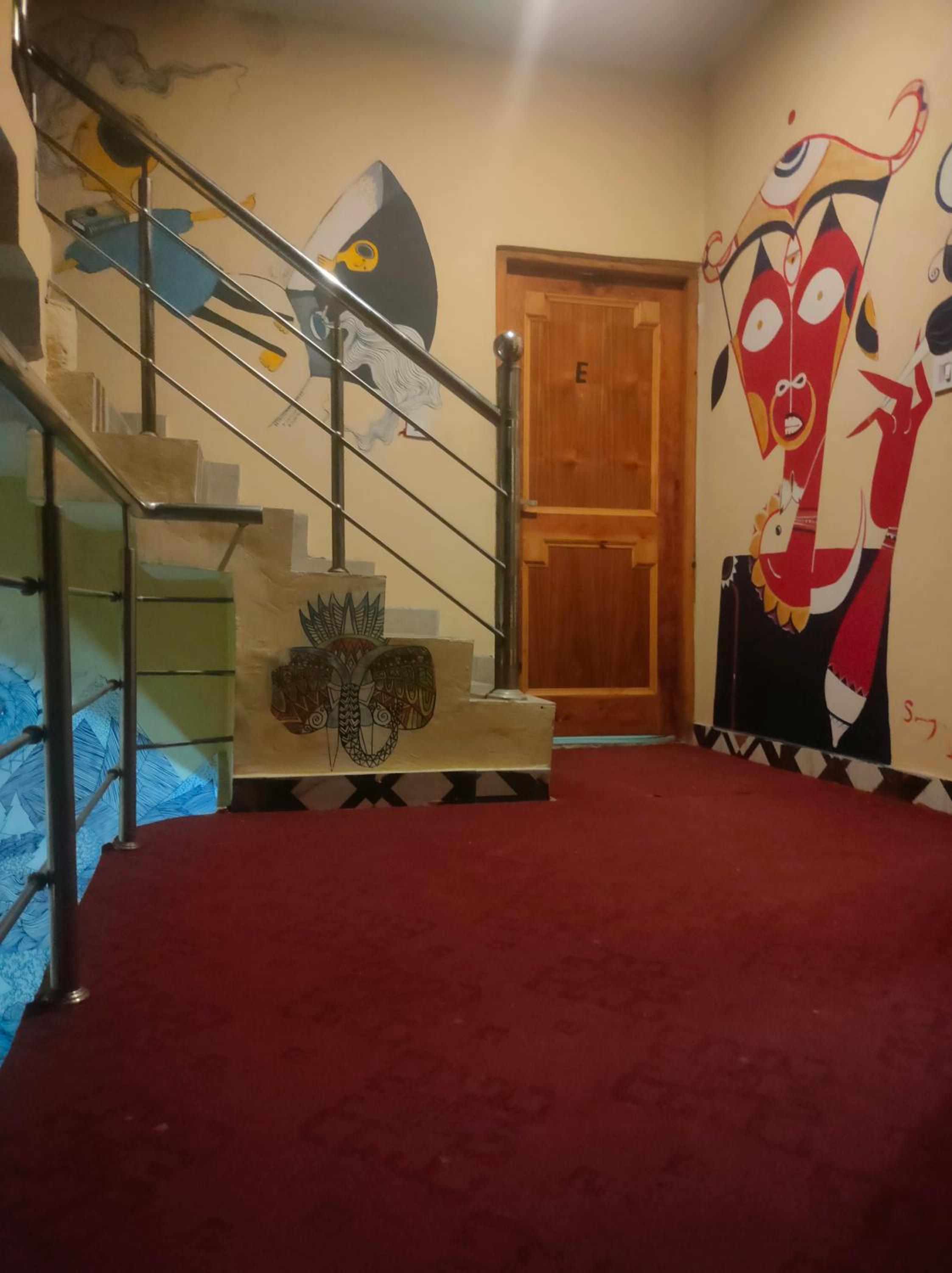Photo 8
