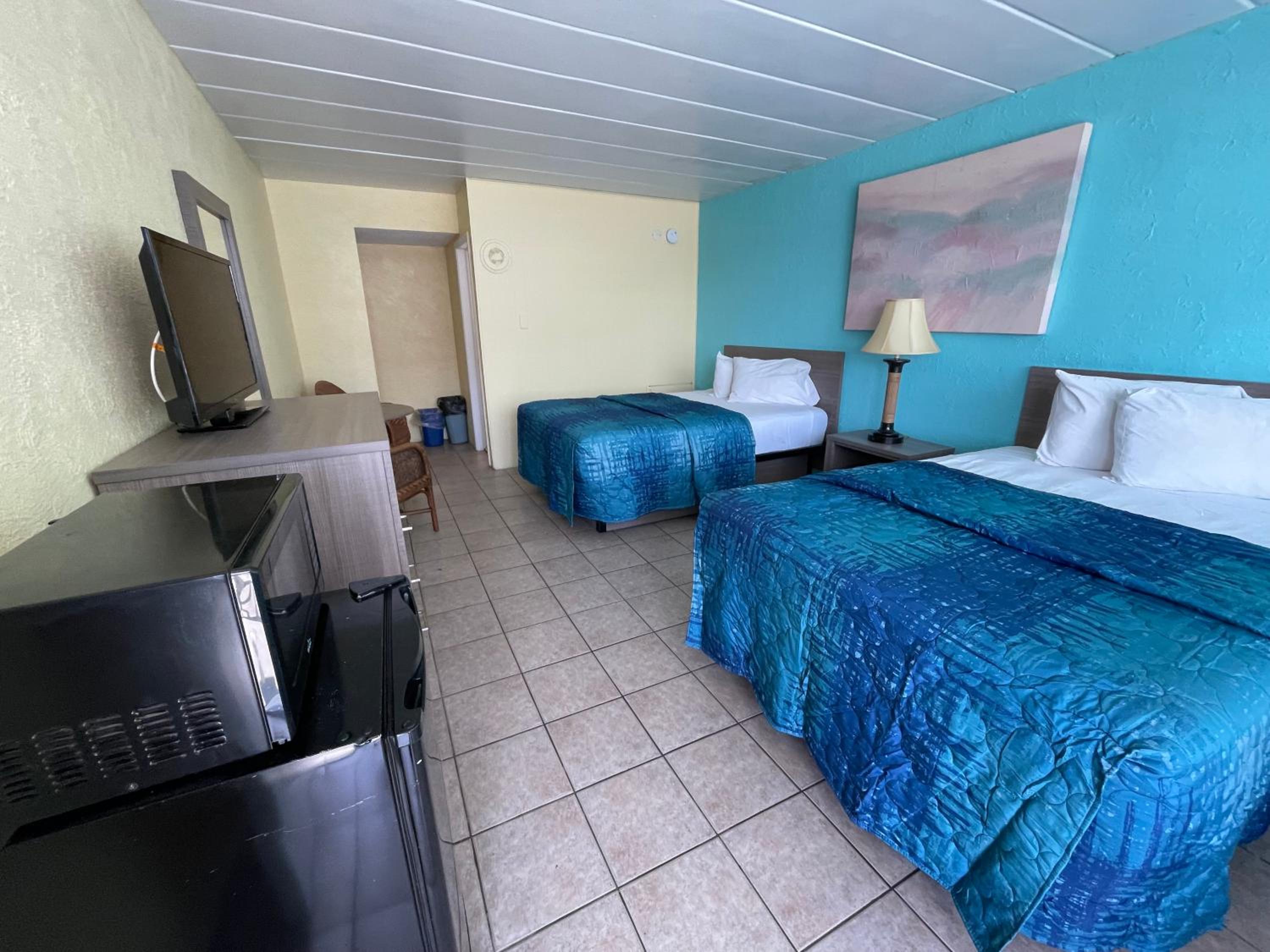 Bird of Paradise Motel