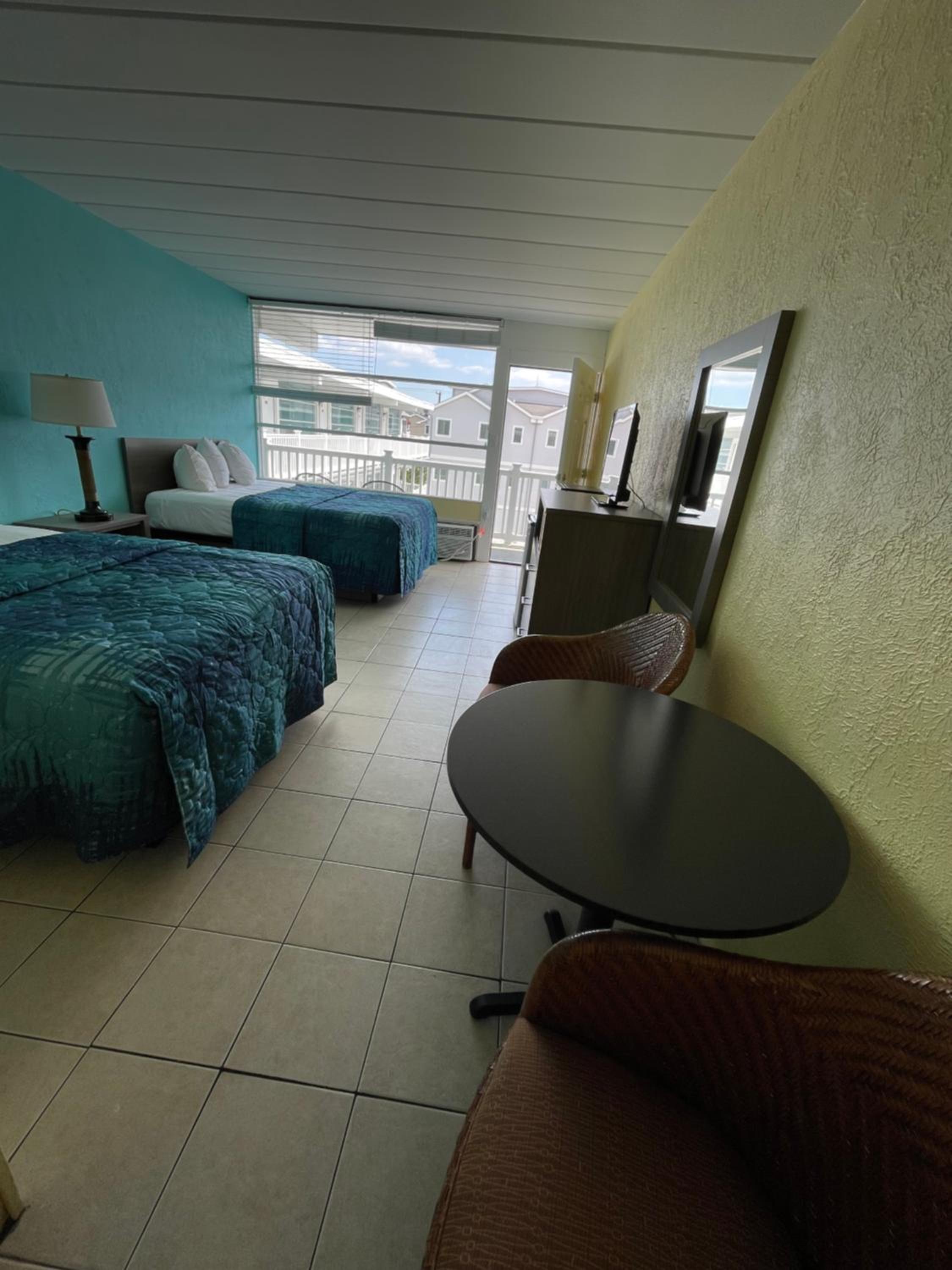 Bird of Paradise Motel