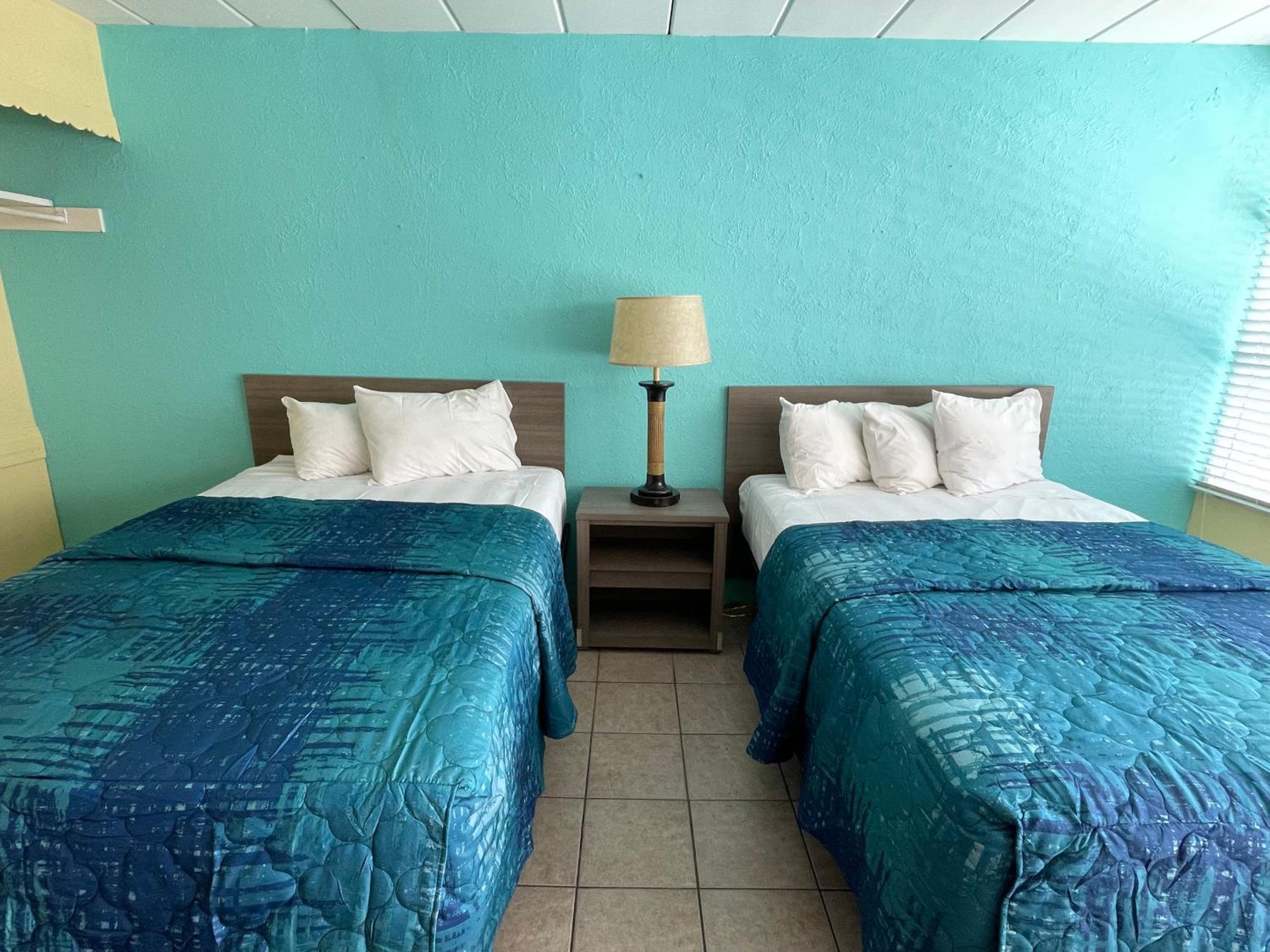Bird of Paradise Motel