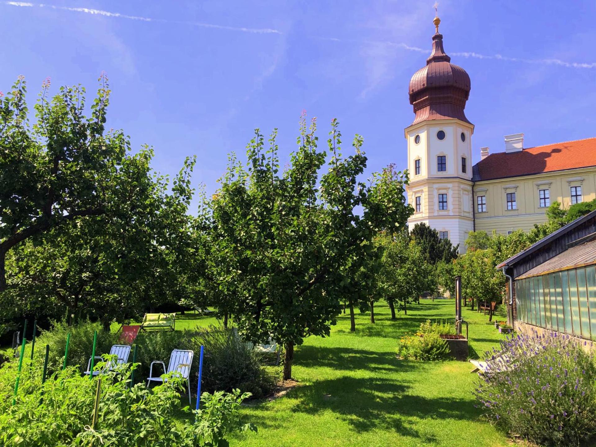 Gästehaus Benediktinerstift Göttweig - Bed & Breakfast Monastery