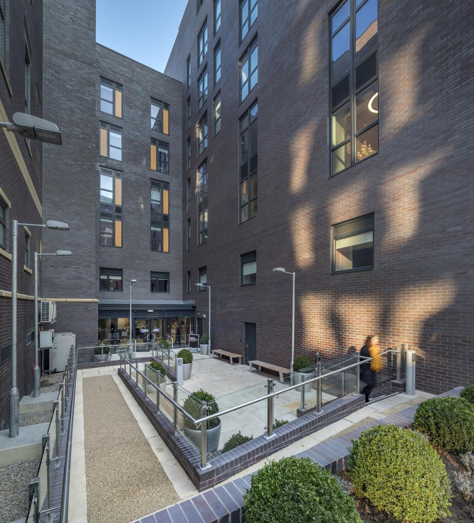 Student Only Collegiate Plummer House Newcastle