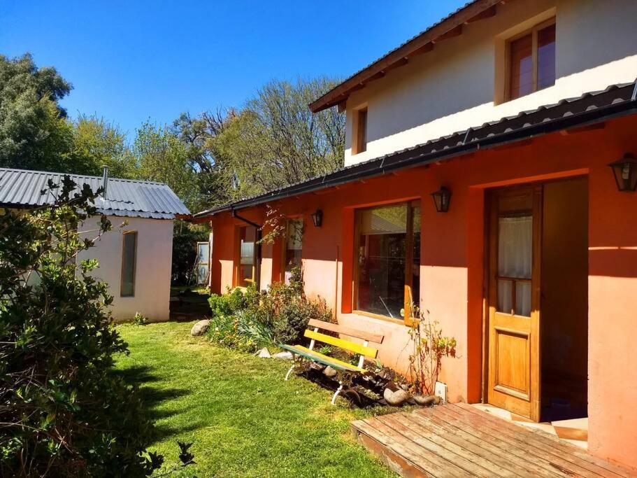 Hermosa Casa cerca del Teleférico Cerro Otto