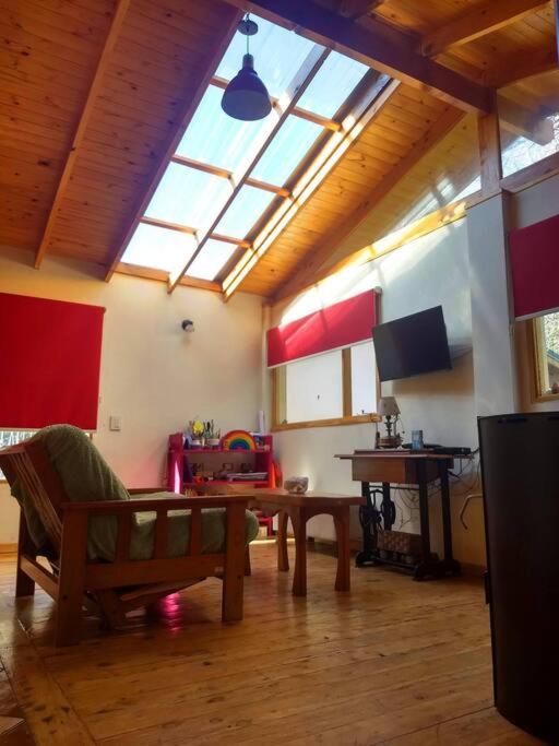 Hermosa Casa cerca del Teleférico Cerro Otto