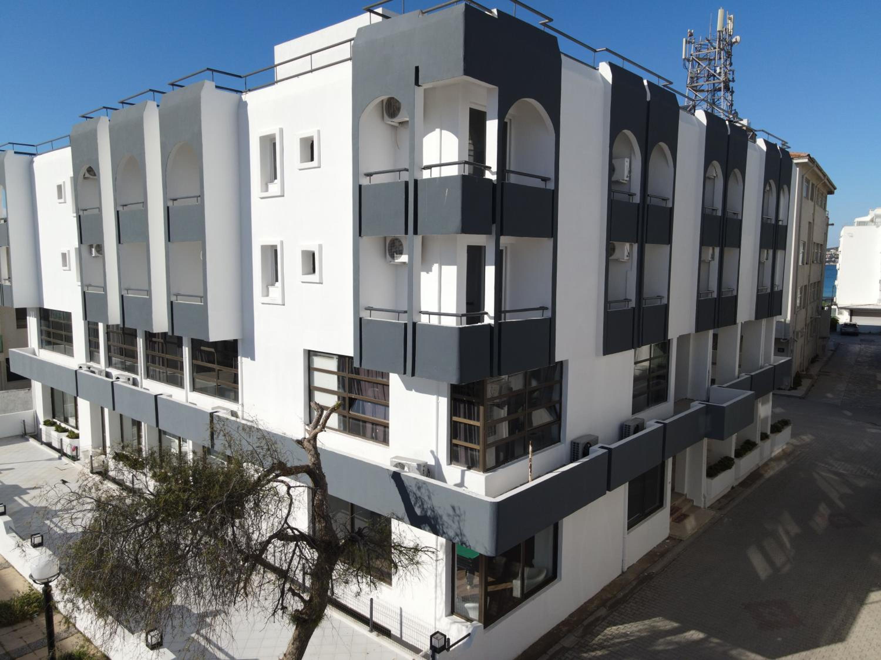 Z OTEL - Image 38