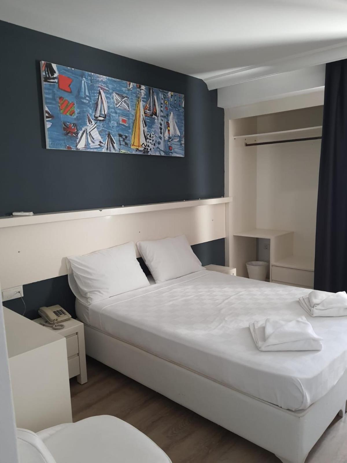 Z OTEL - Image 35