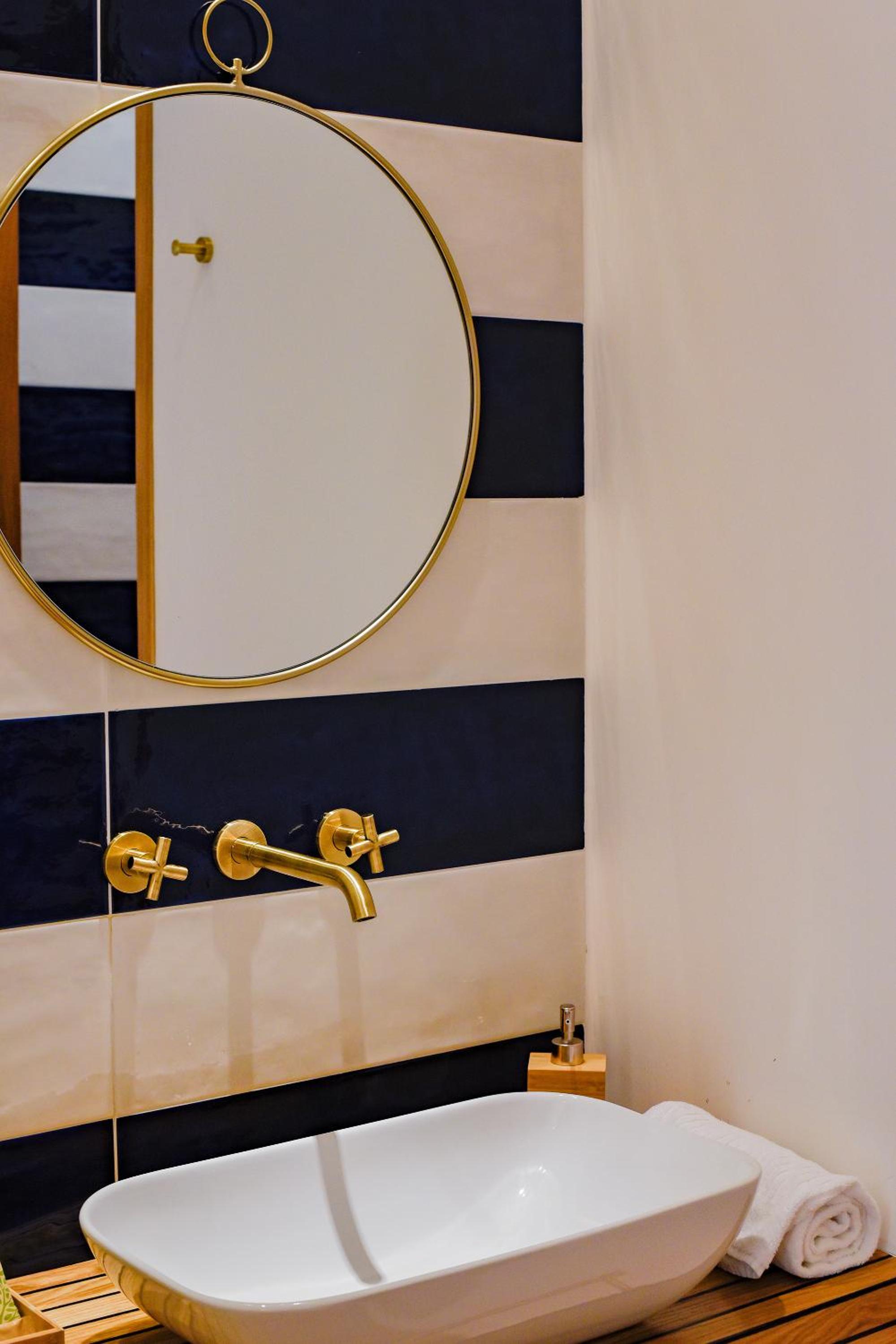Lampara Mare en Vico Equense — bathroom