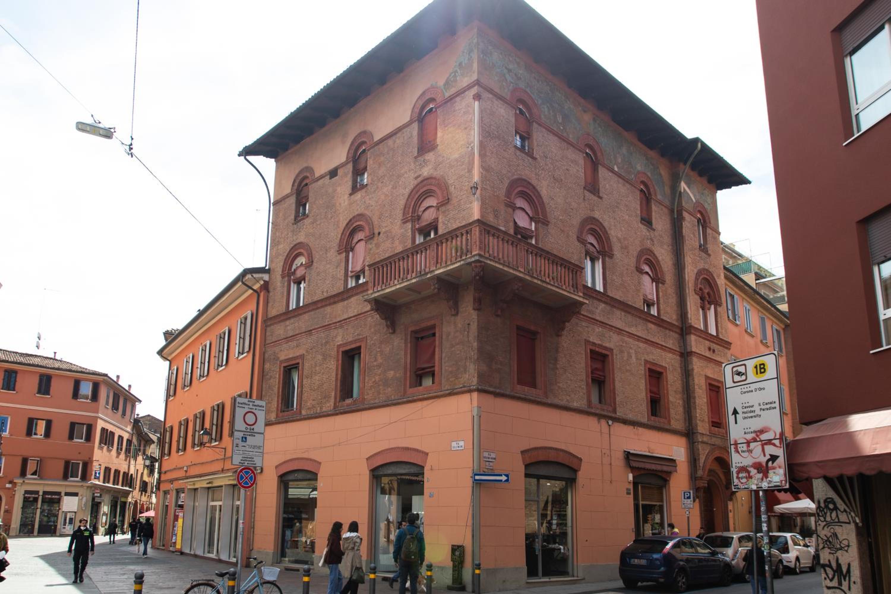 Photo 25