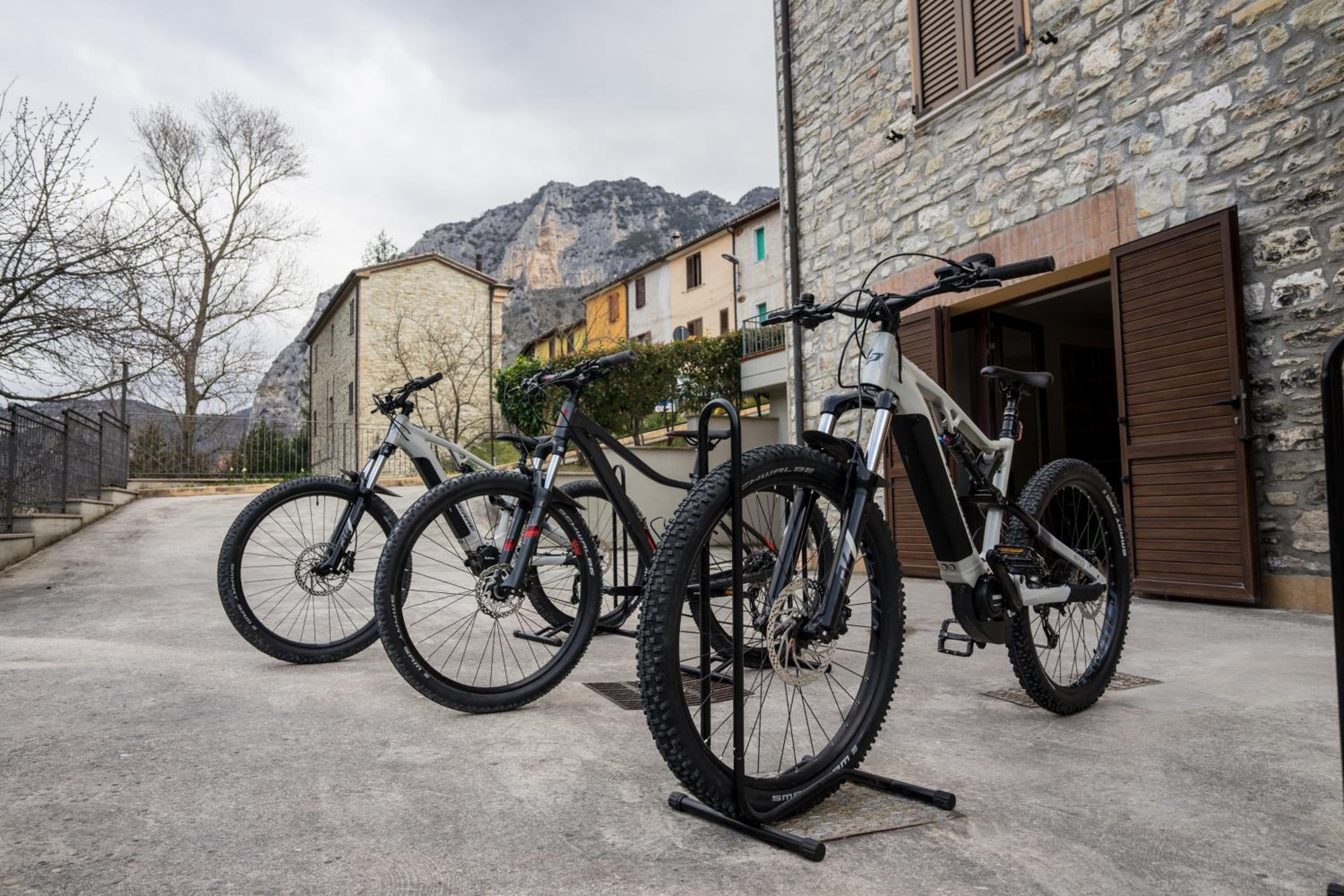 Bed & Bike Frasassi view 2