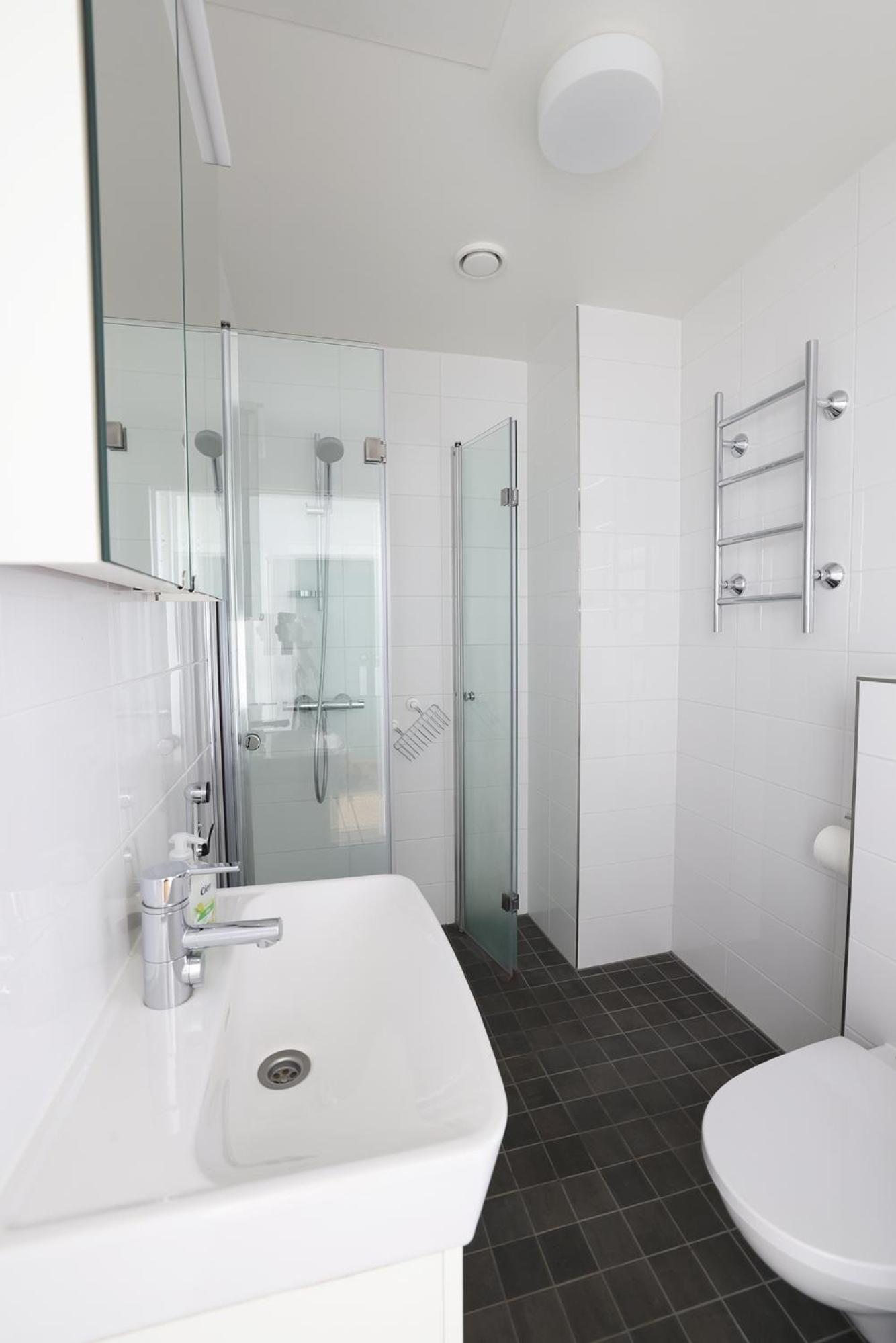 2ndhomes Cozy 44m2 1BR home with best location in Kamppi!