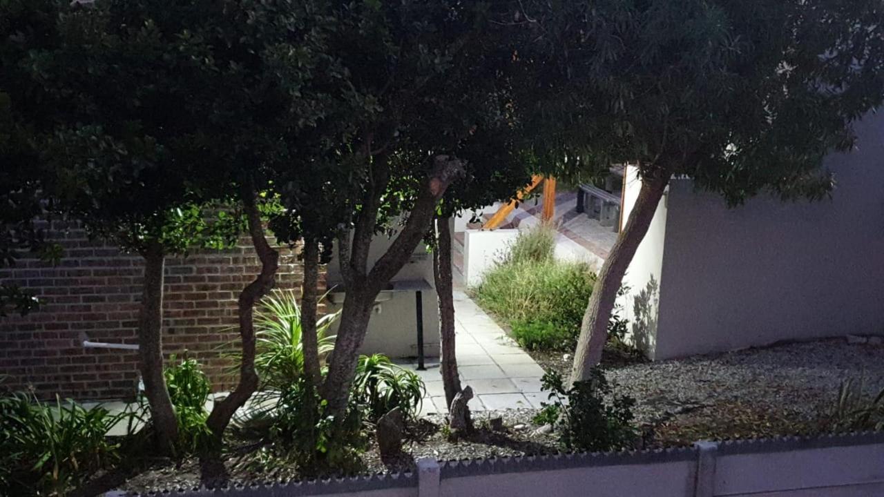 Photo 44