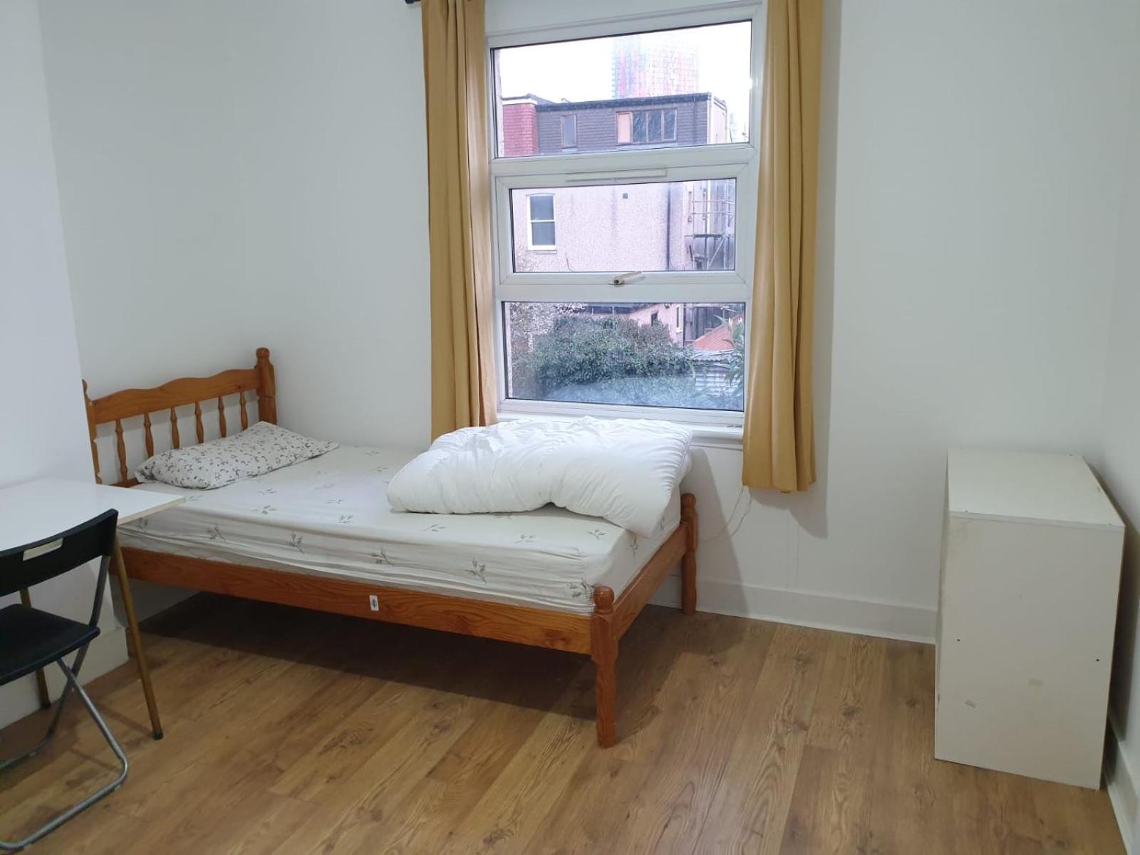 Croydon Vacations - Burney Tomar House - Property Image 11