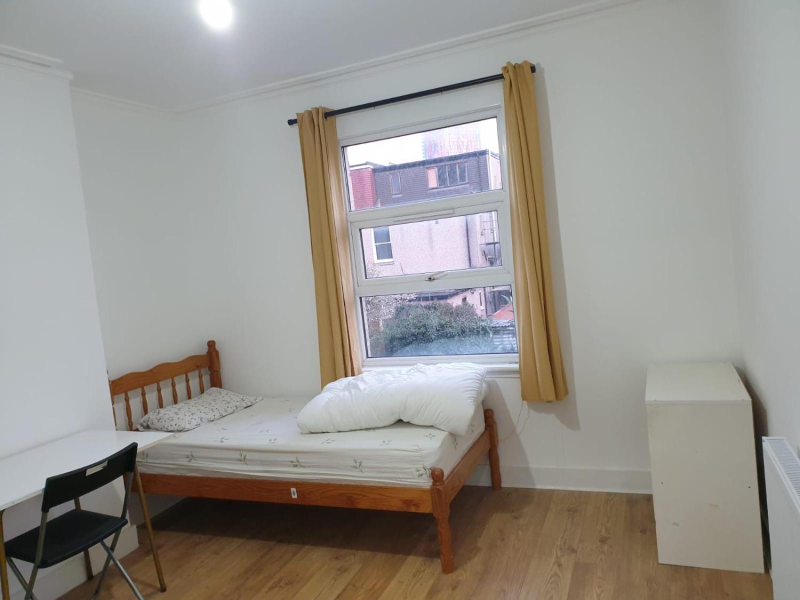 Croydon Vacations - Burney Tomar House - Property Image 7