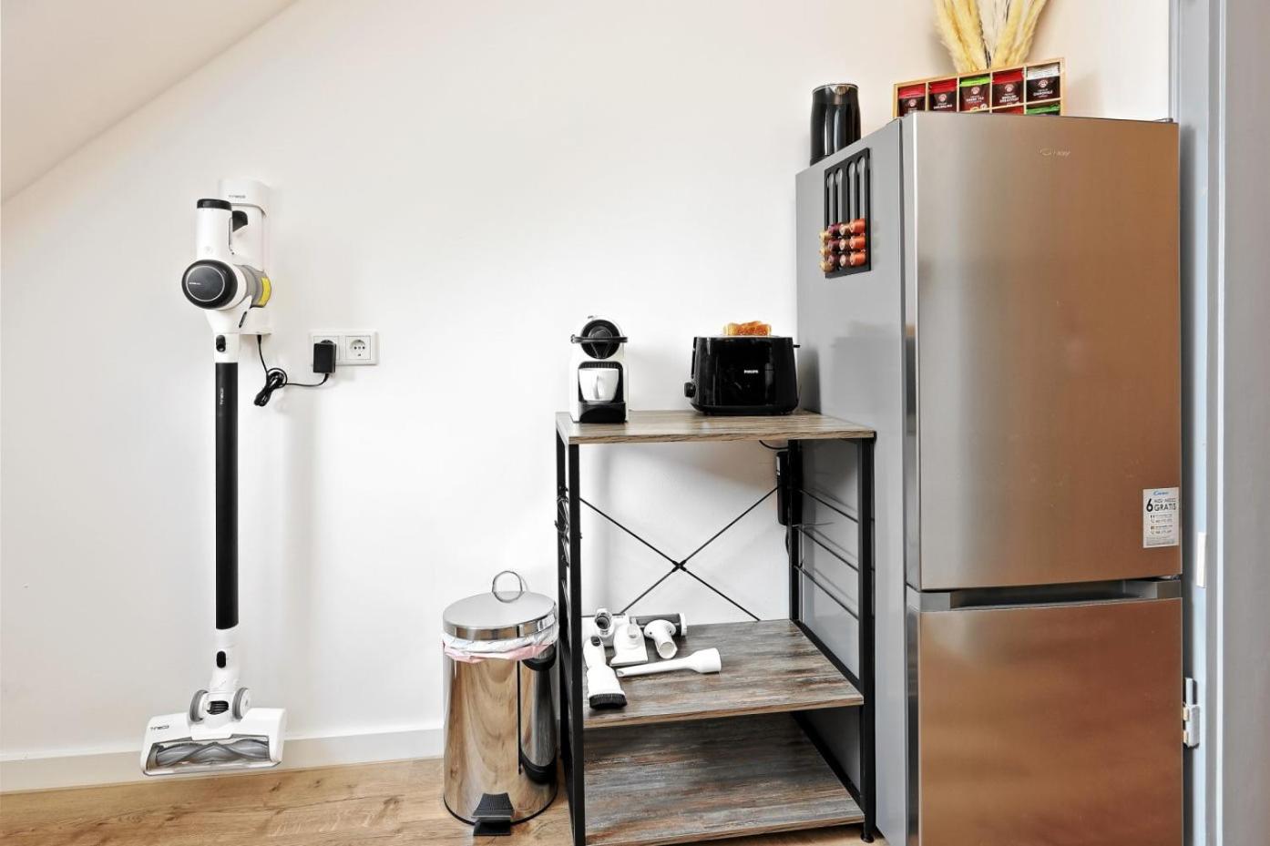 NEAR MESSE! - Stay&Dream - 50qm - City - Kitchen - Netflix view 4