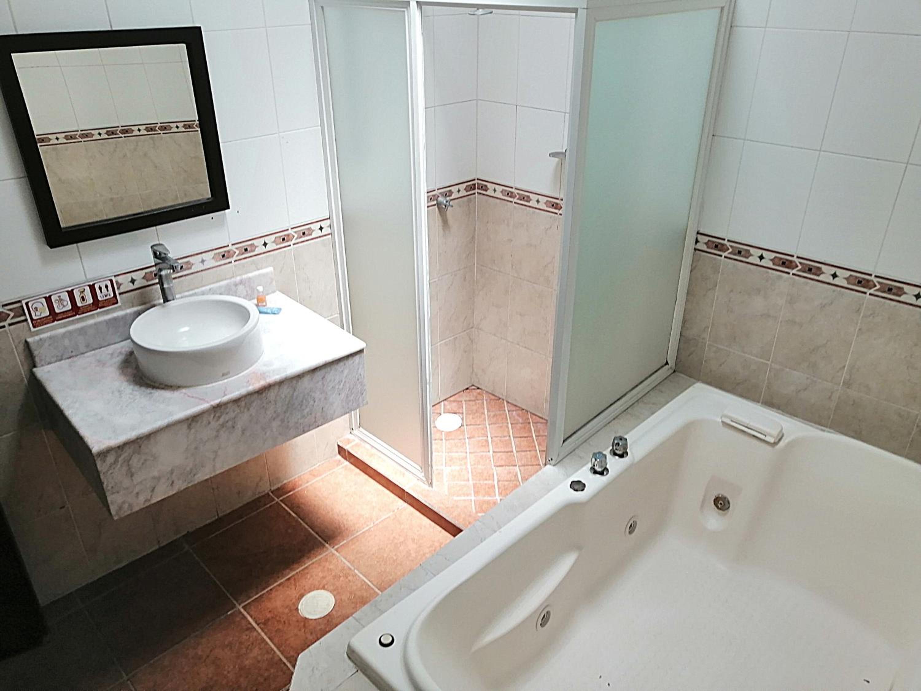 Hotel Aquiles - Image 4