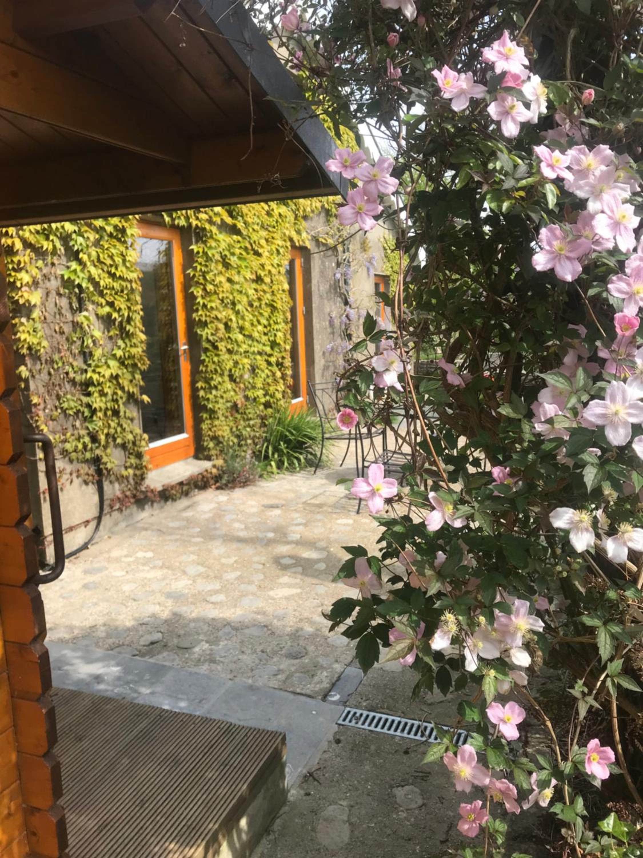 Seaside Cottage view 3