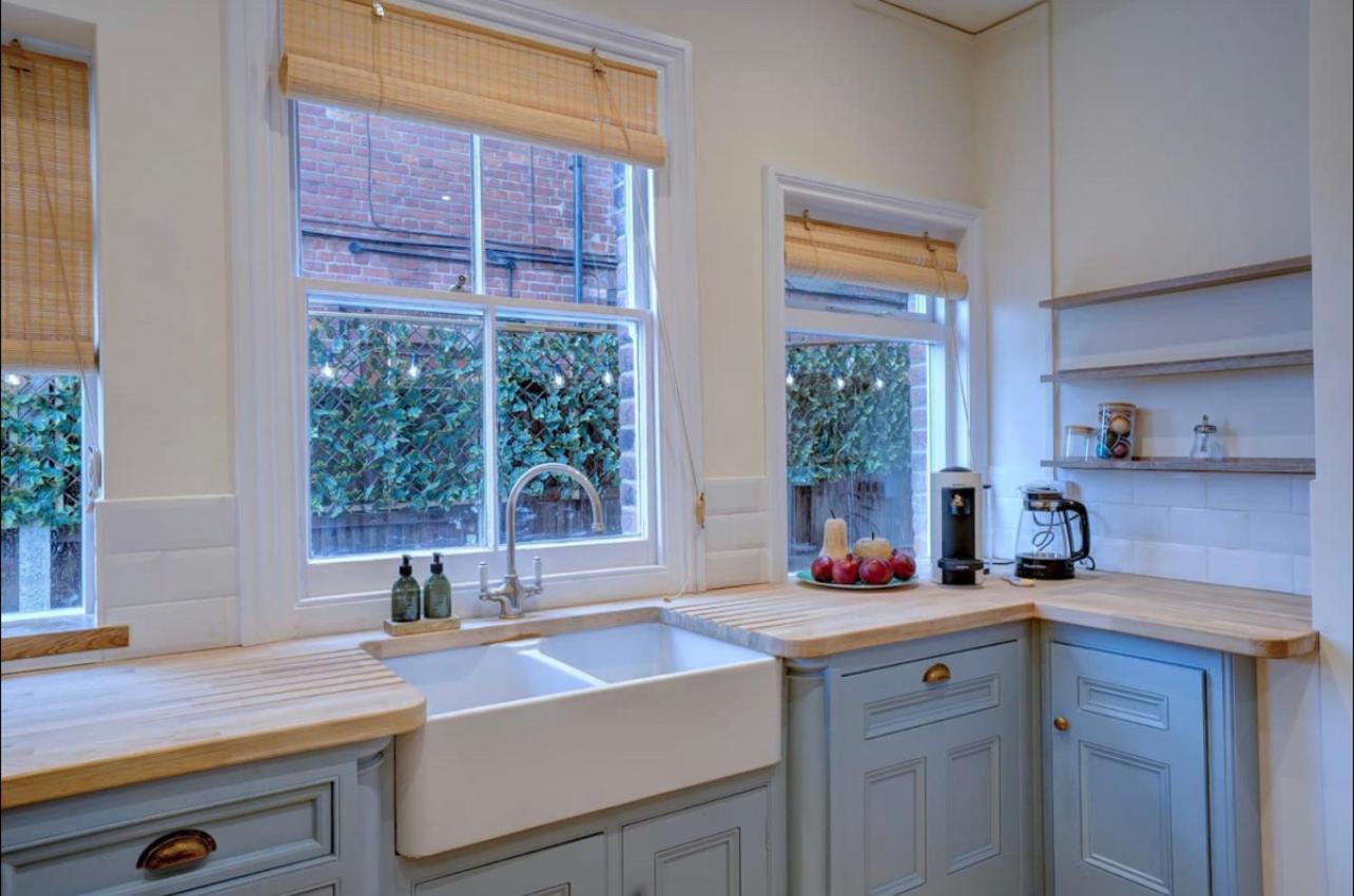 Sea View, Beach Road, Cromer view 5