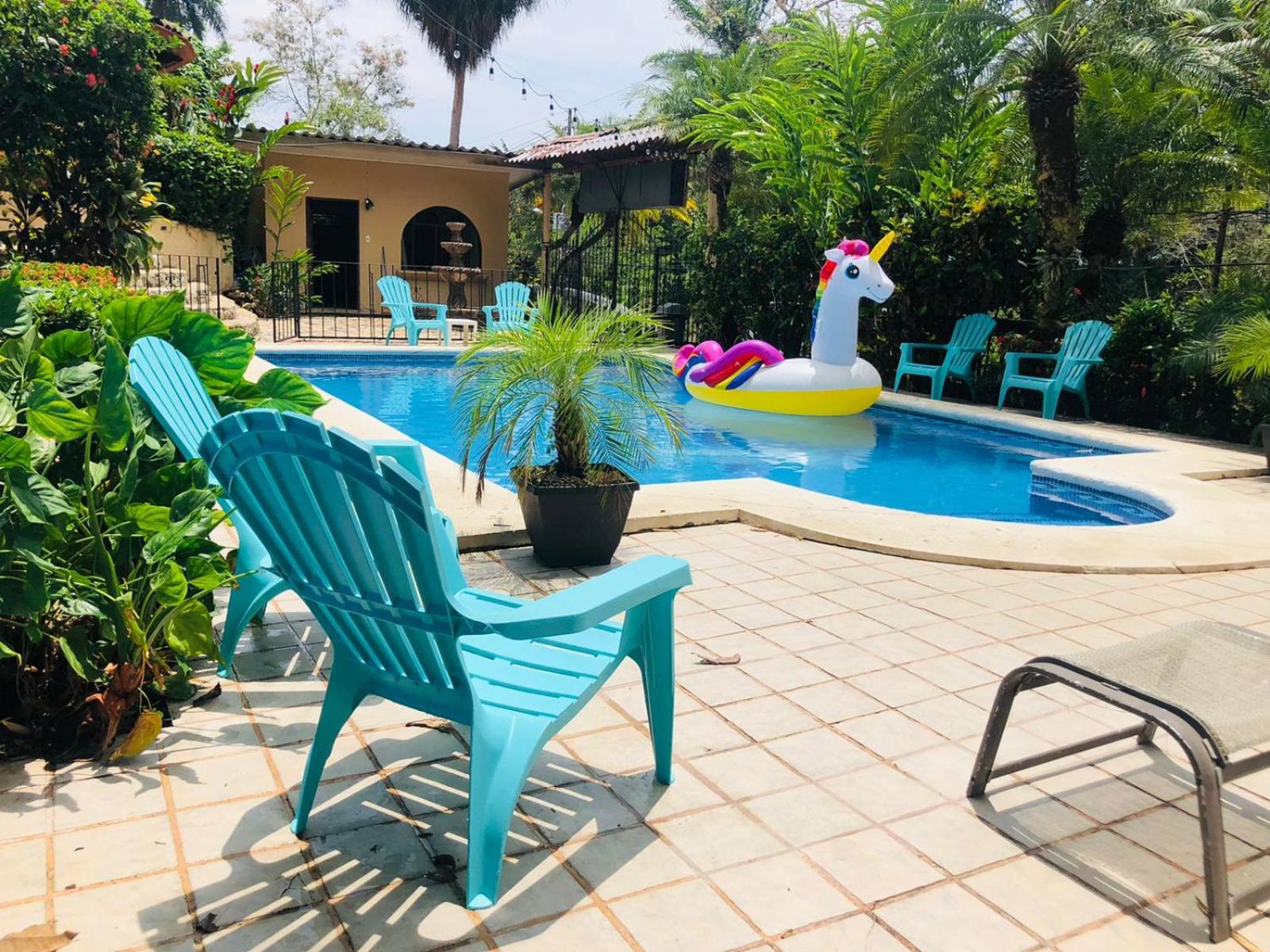 Hospedaje Colibri