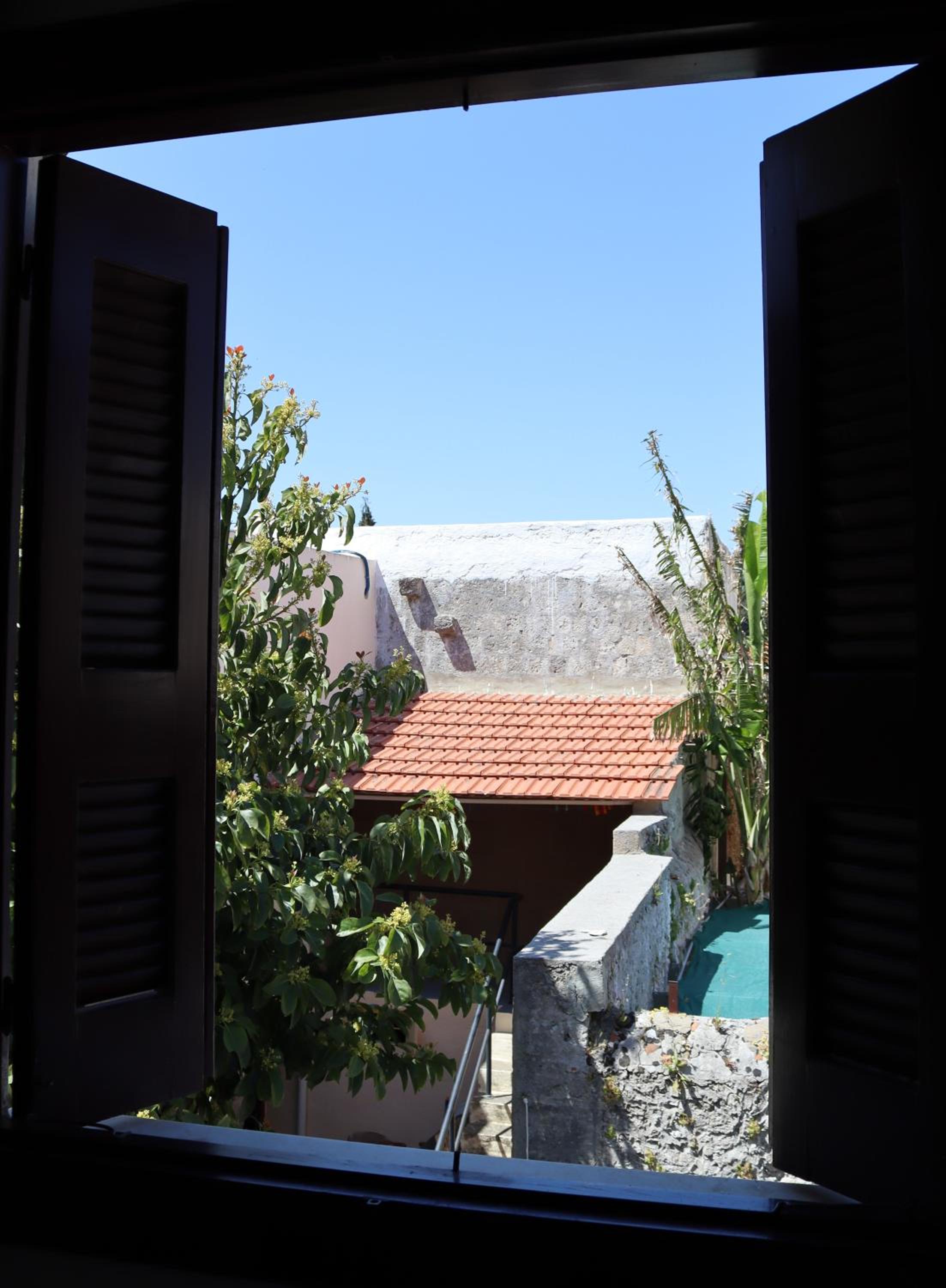 Stavros Pension