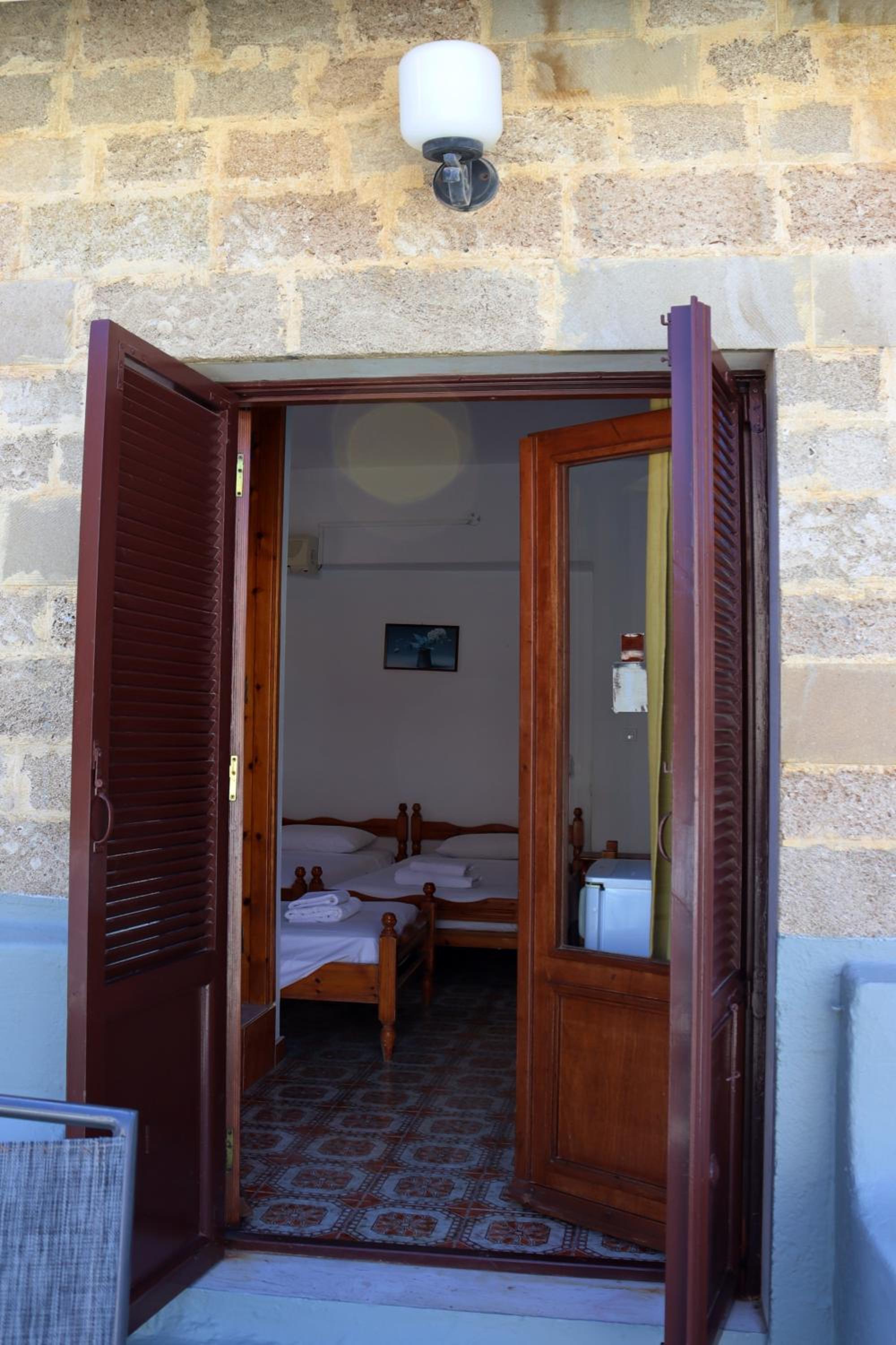 Stavros Pension
