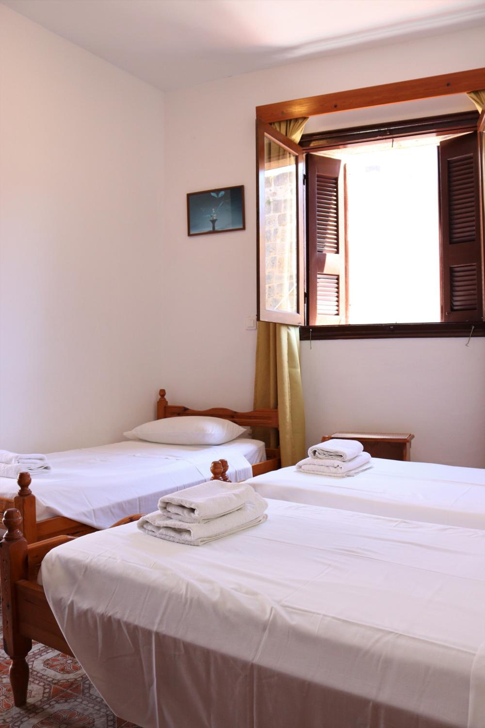 Stavros Pension