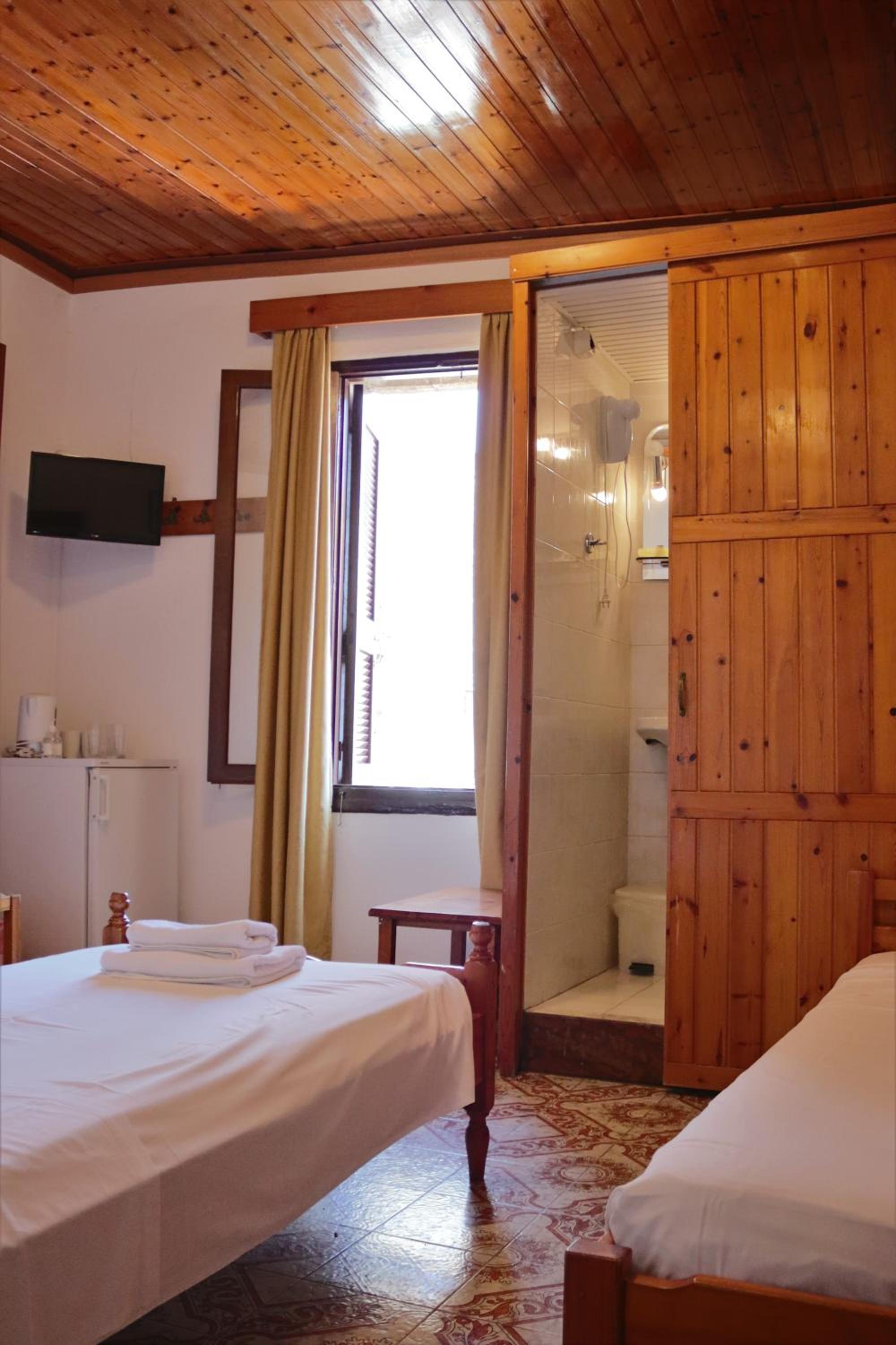 Stavros Pension