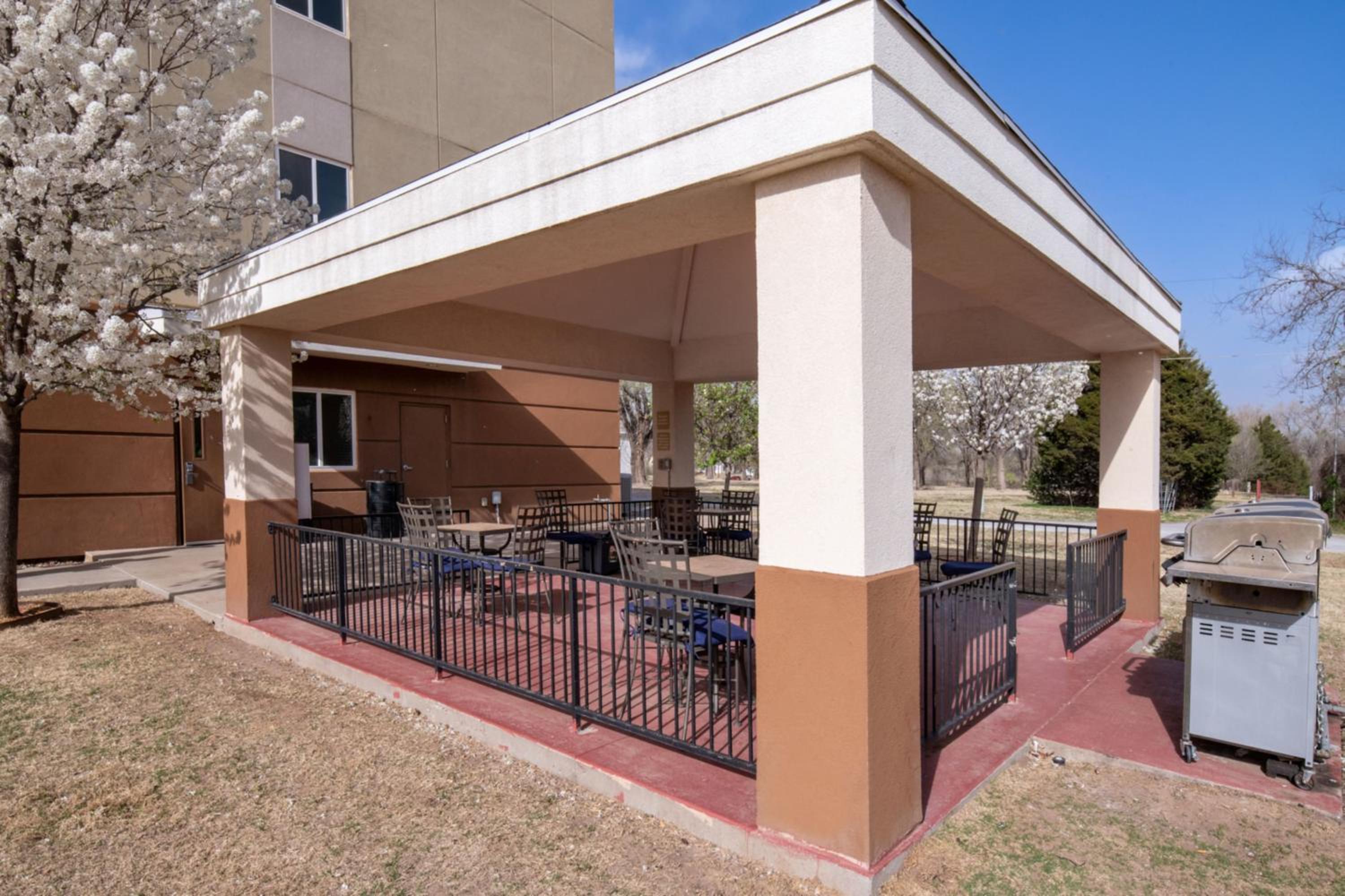 Enid Vacations - Candlewood Suites Enid, an IHG Hotel - Property Image 10