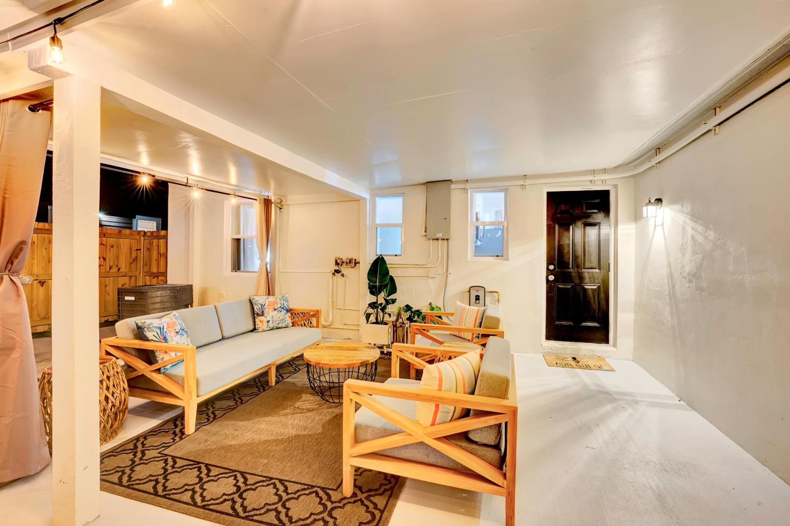 lounge