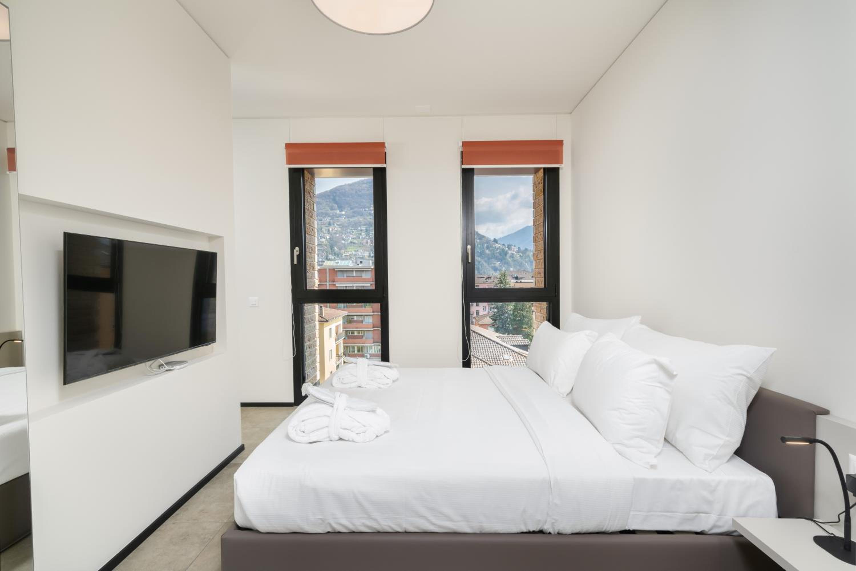 Swiss Hotel Apartments - Lugano view 3