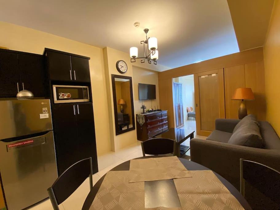 Cozy Space at Shell Residences in Tower A view 4