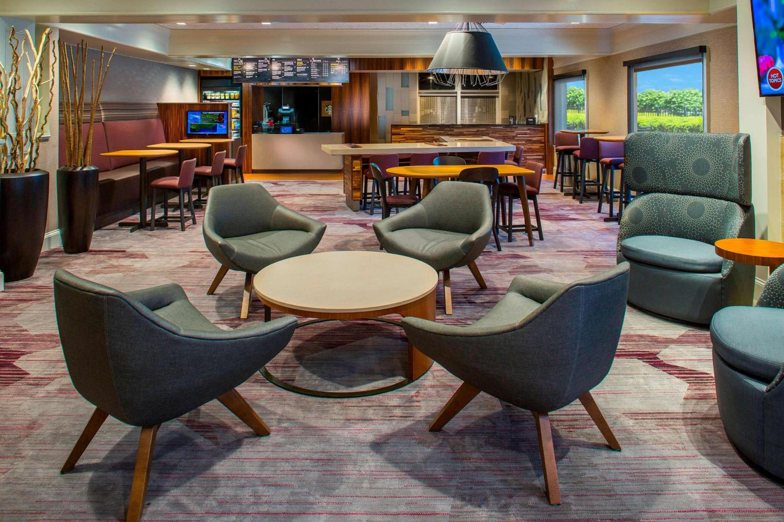 Boston Vacations - Sonesta Select Boston Lowell Chelmsford - Property Image 2