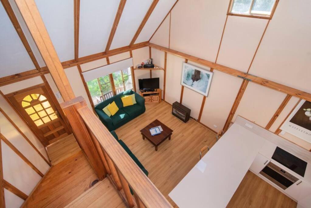 Ocean View walk to the beach & Surfers Point - Margaret River Properties
