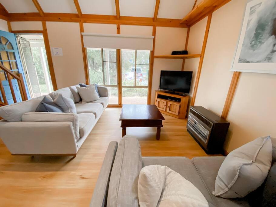 Ocean View walk to the beach & Surfers Point - Margaret River Properties