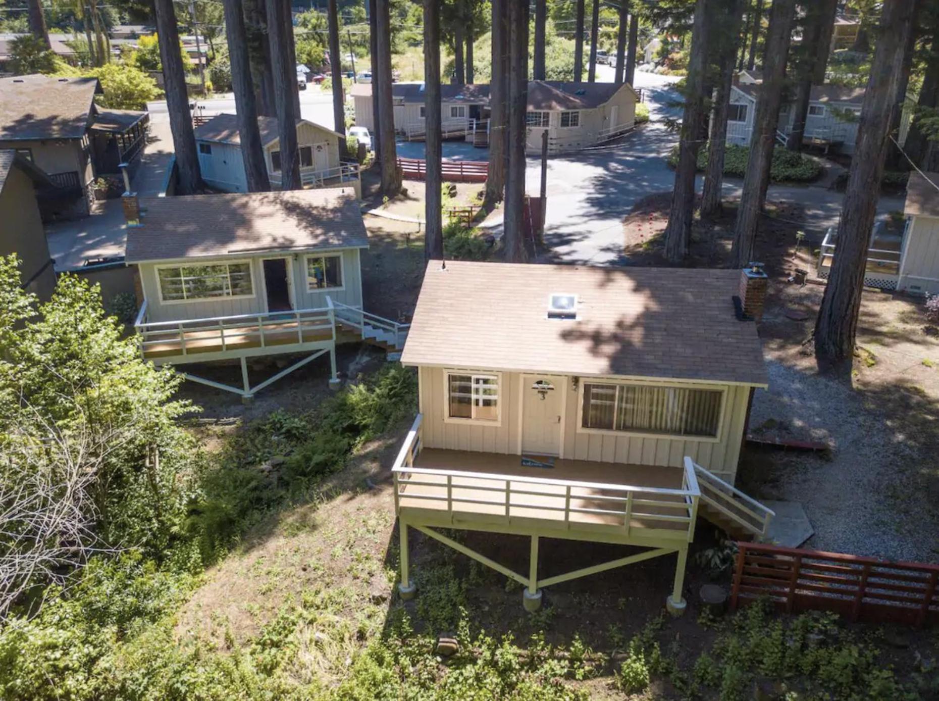 Hotel Masoods Lodge - Image 1