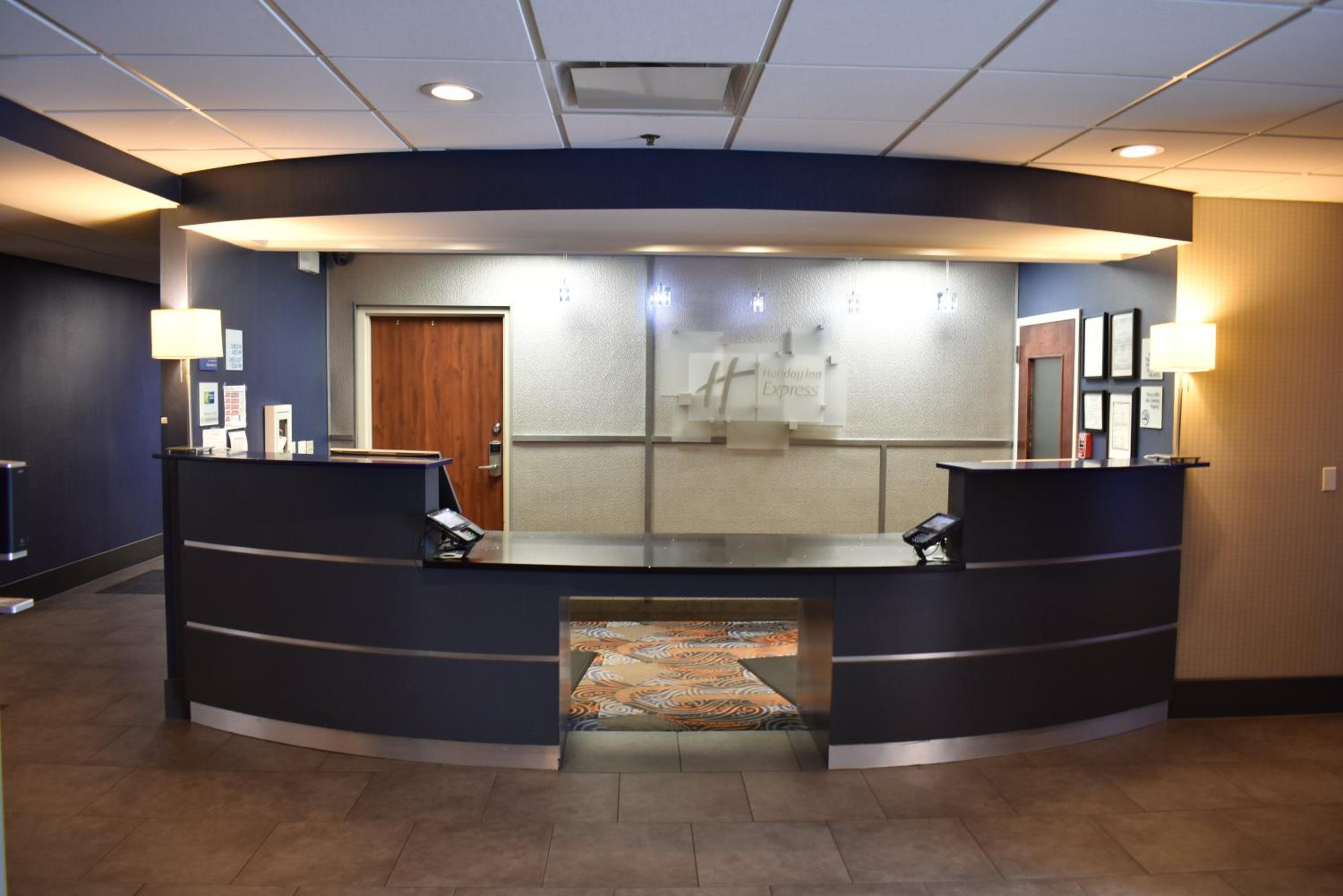 Holiday Inn Express Suites Nashville Southeast - Antioch, an IHG Hotel - Property Image 40