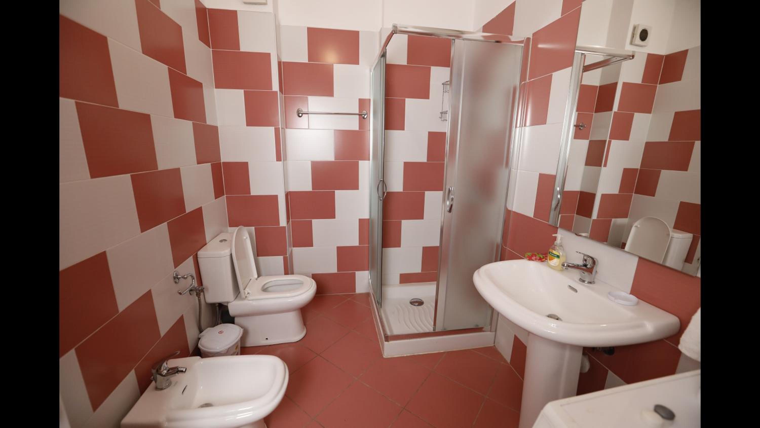 Sion Albania Sarande Apartment