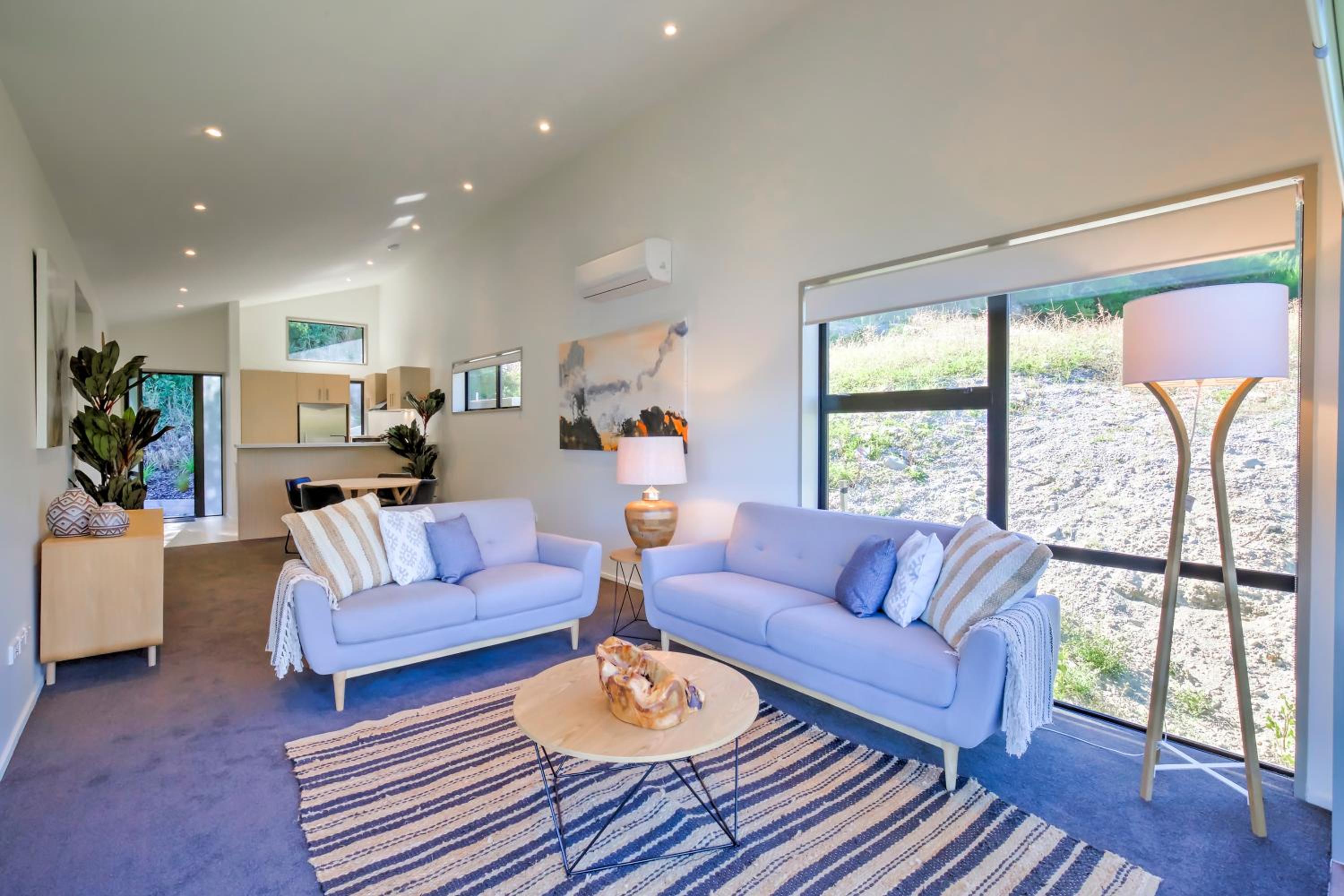 The Villa Lookout - Queenstown Holiday Villa view 2